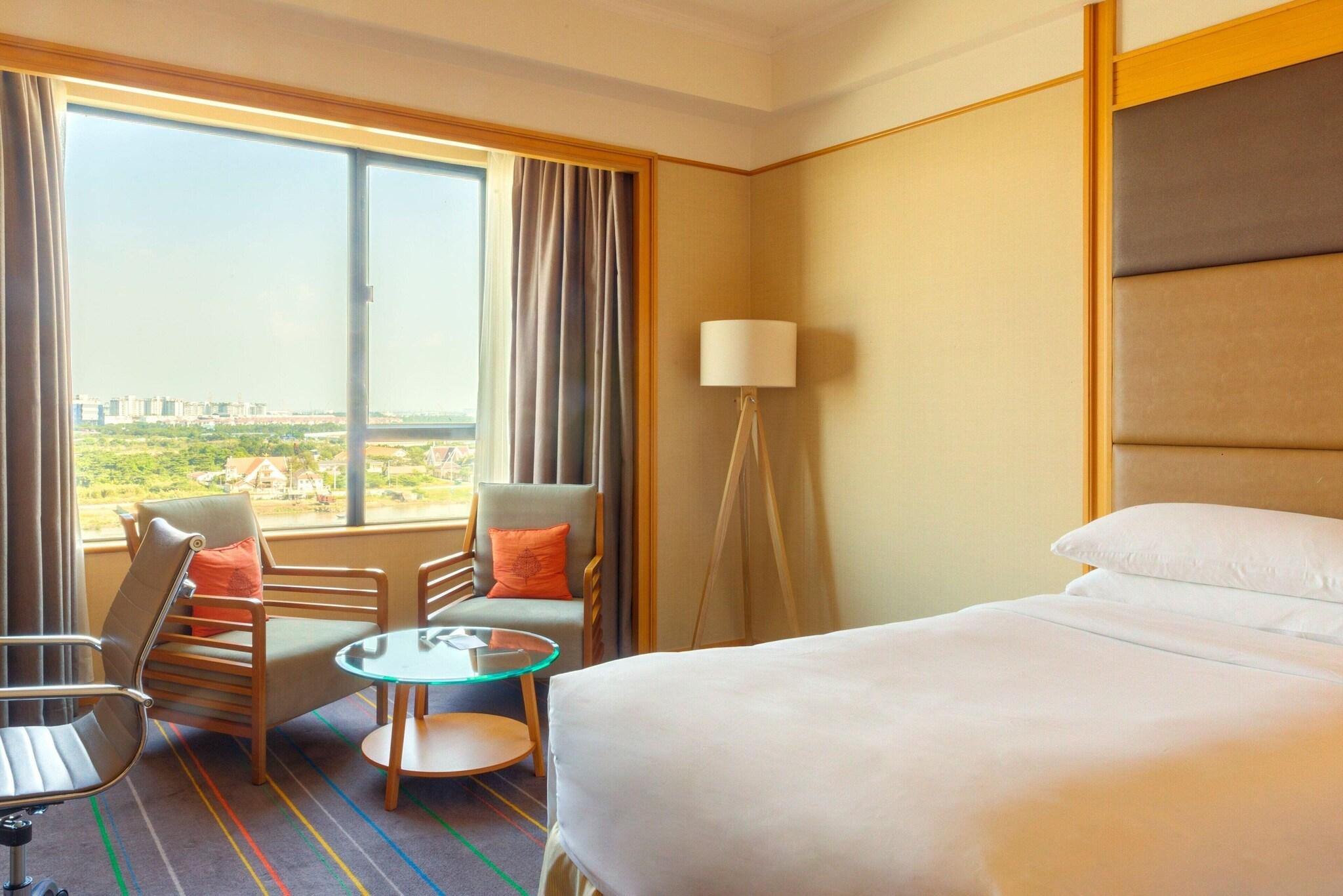 Twin Deluxe River View