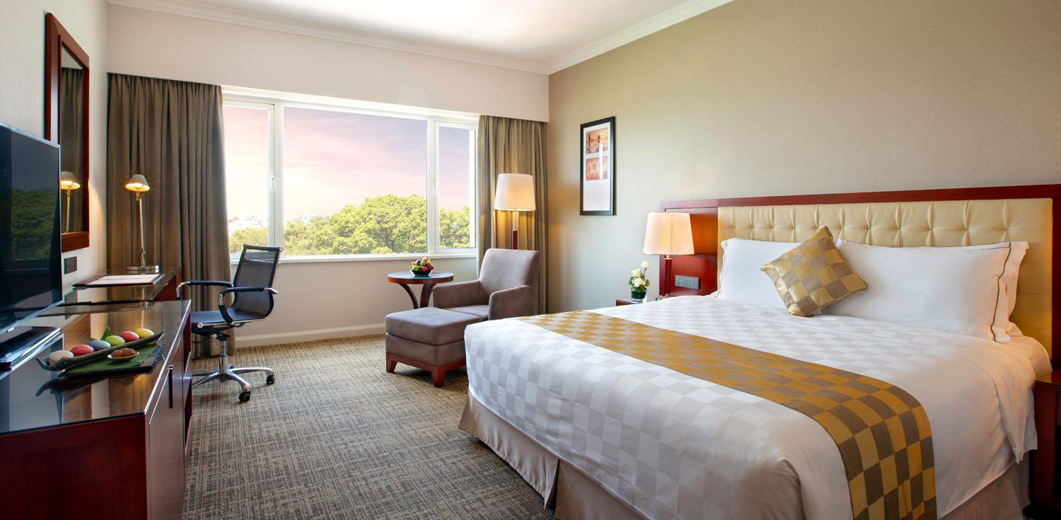 Double Deluxe King Bed