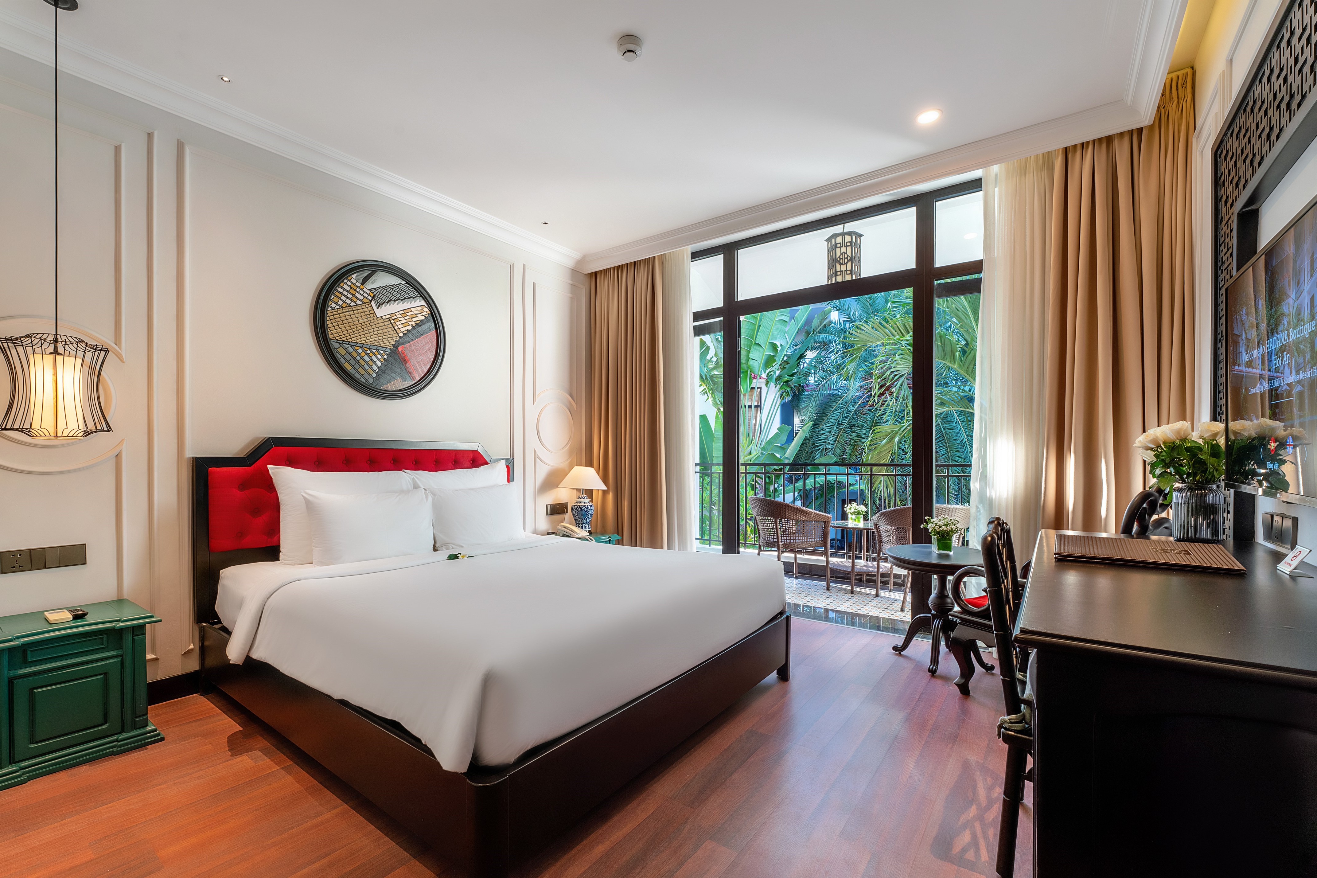 Double Deluxe Pool View