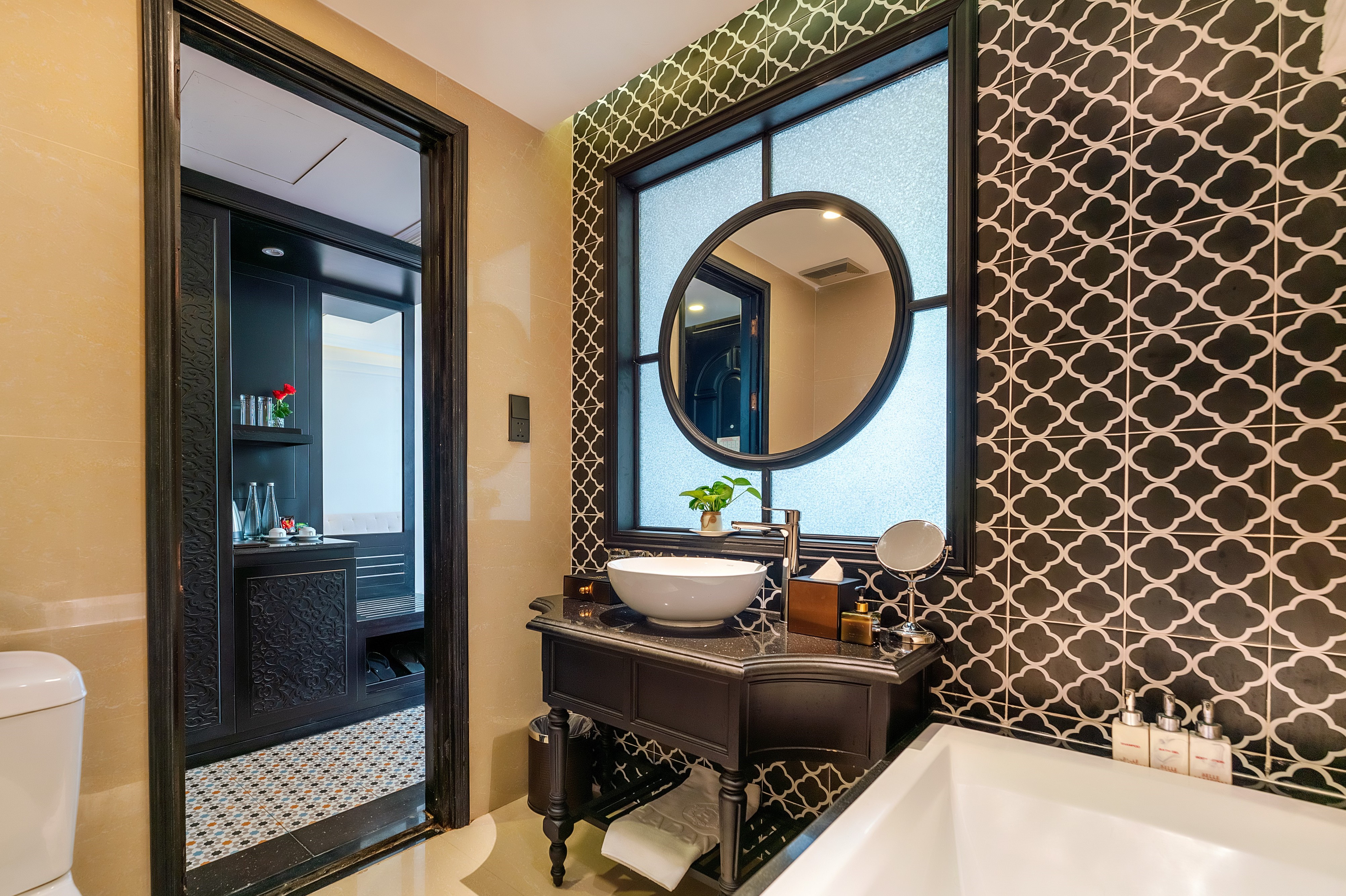 Twin Deluxe Pool View