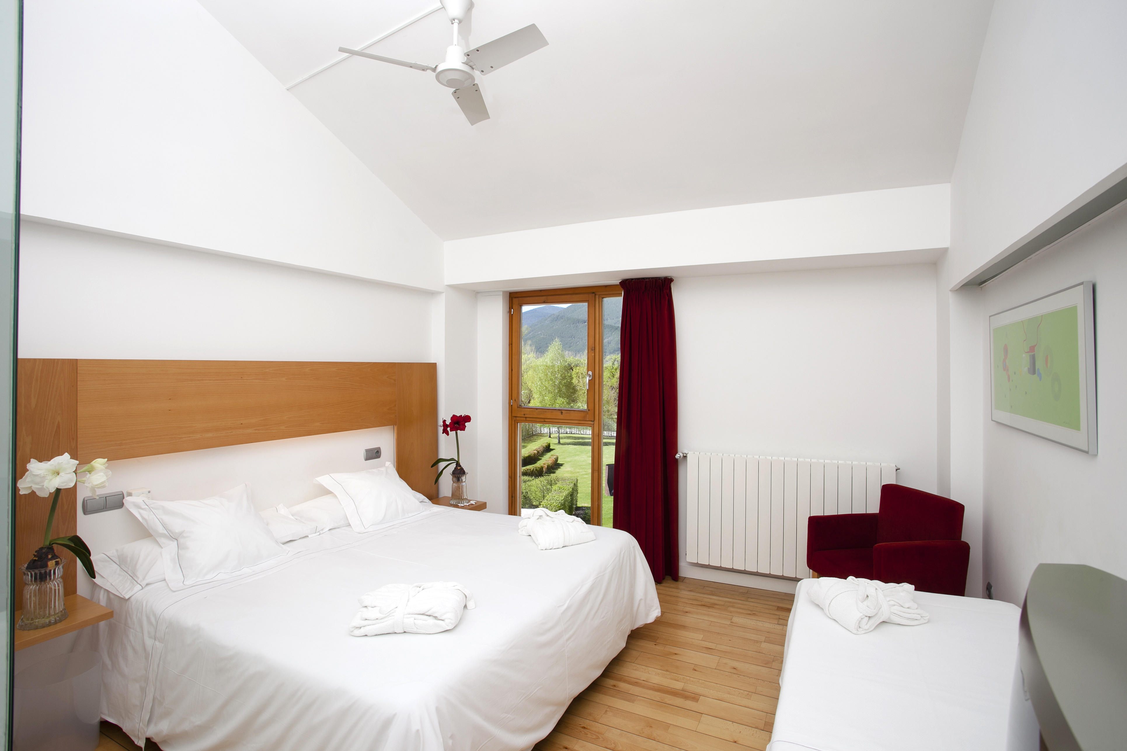 Double or Twin Standard