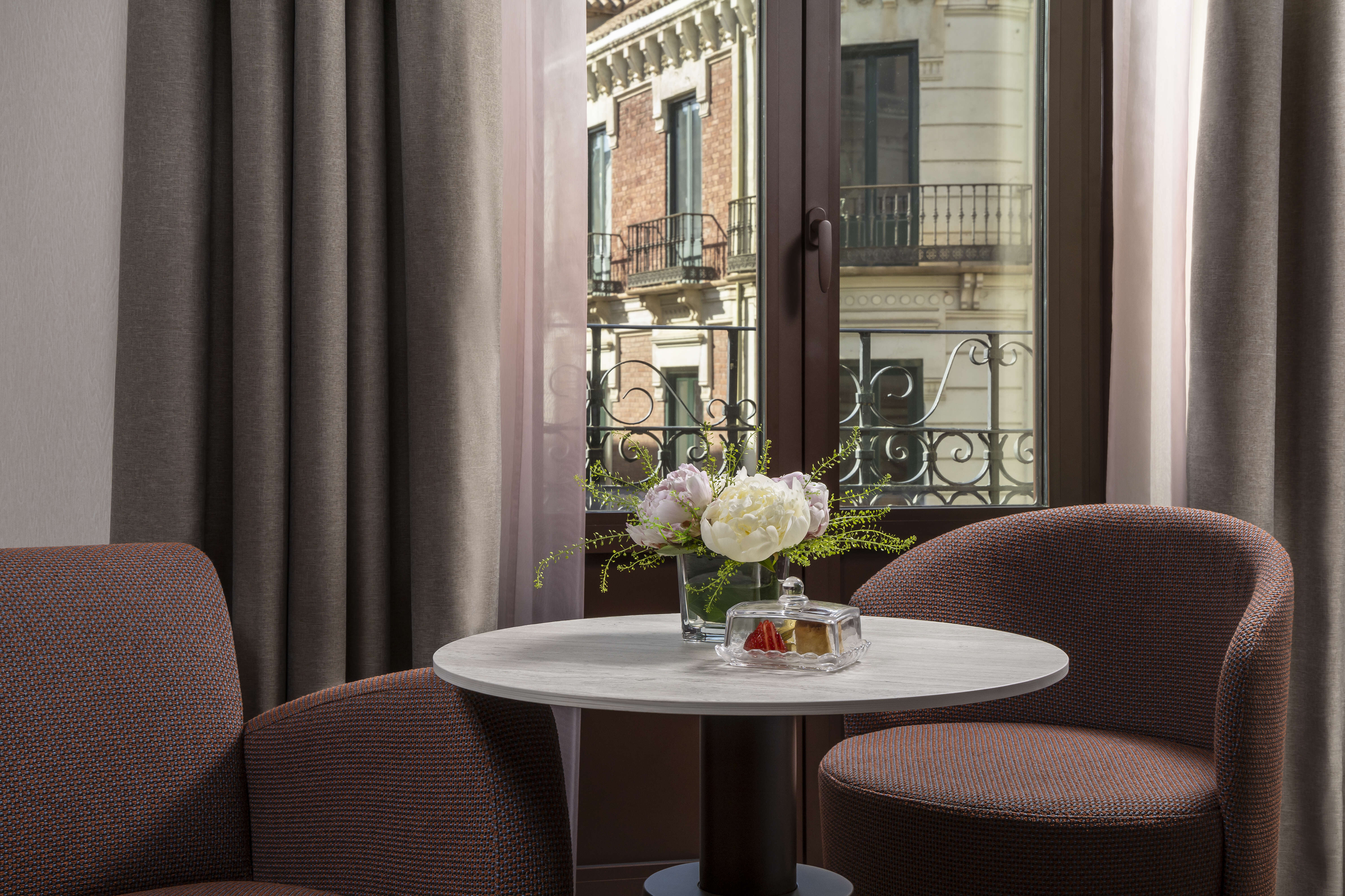 Double Superior with Views