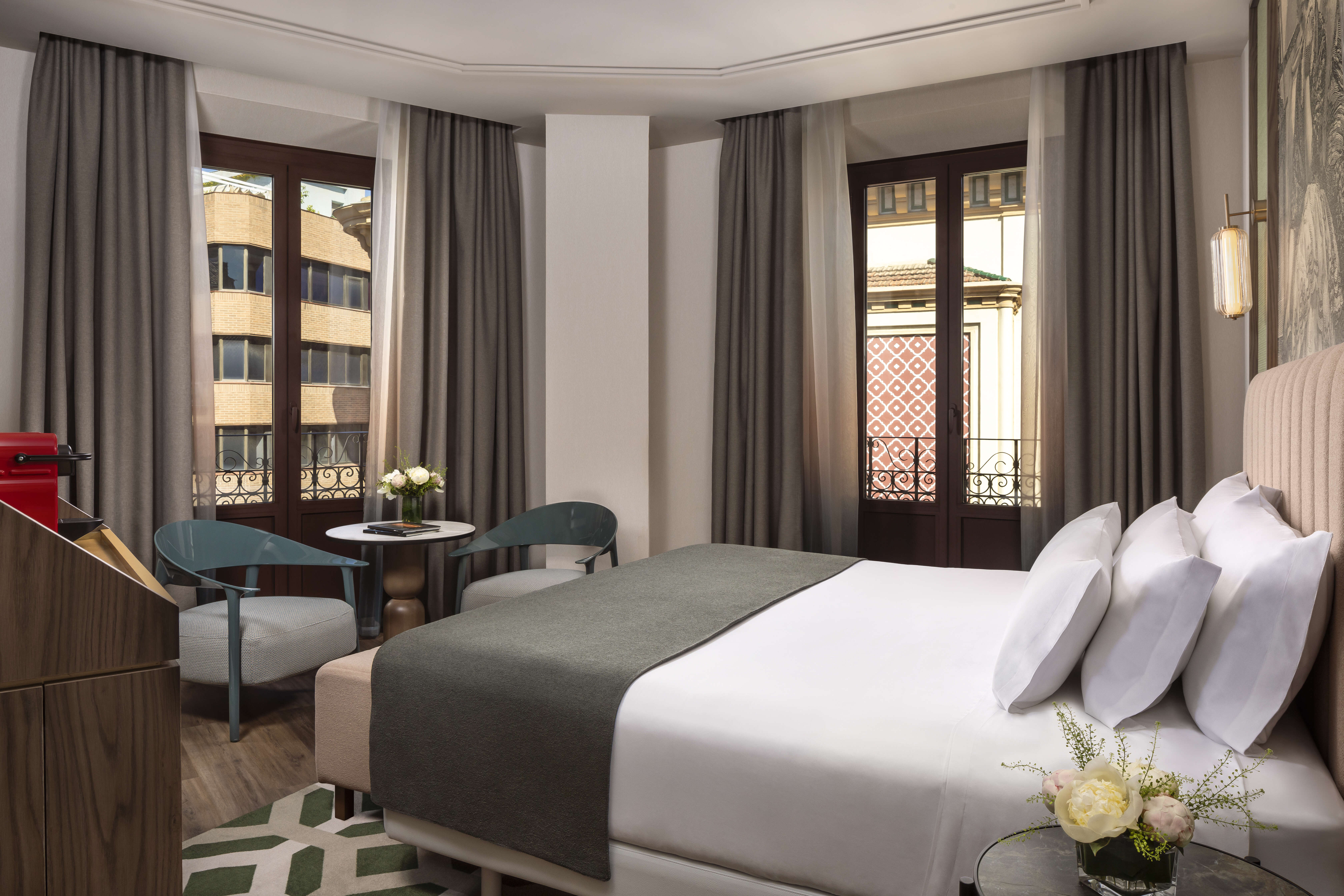 Double Premium with Views