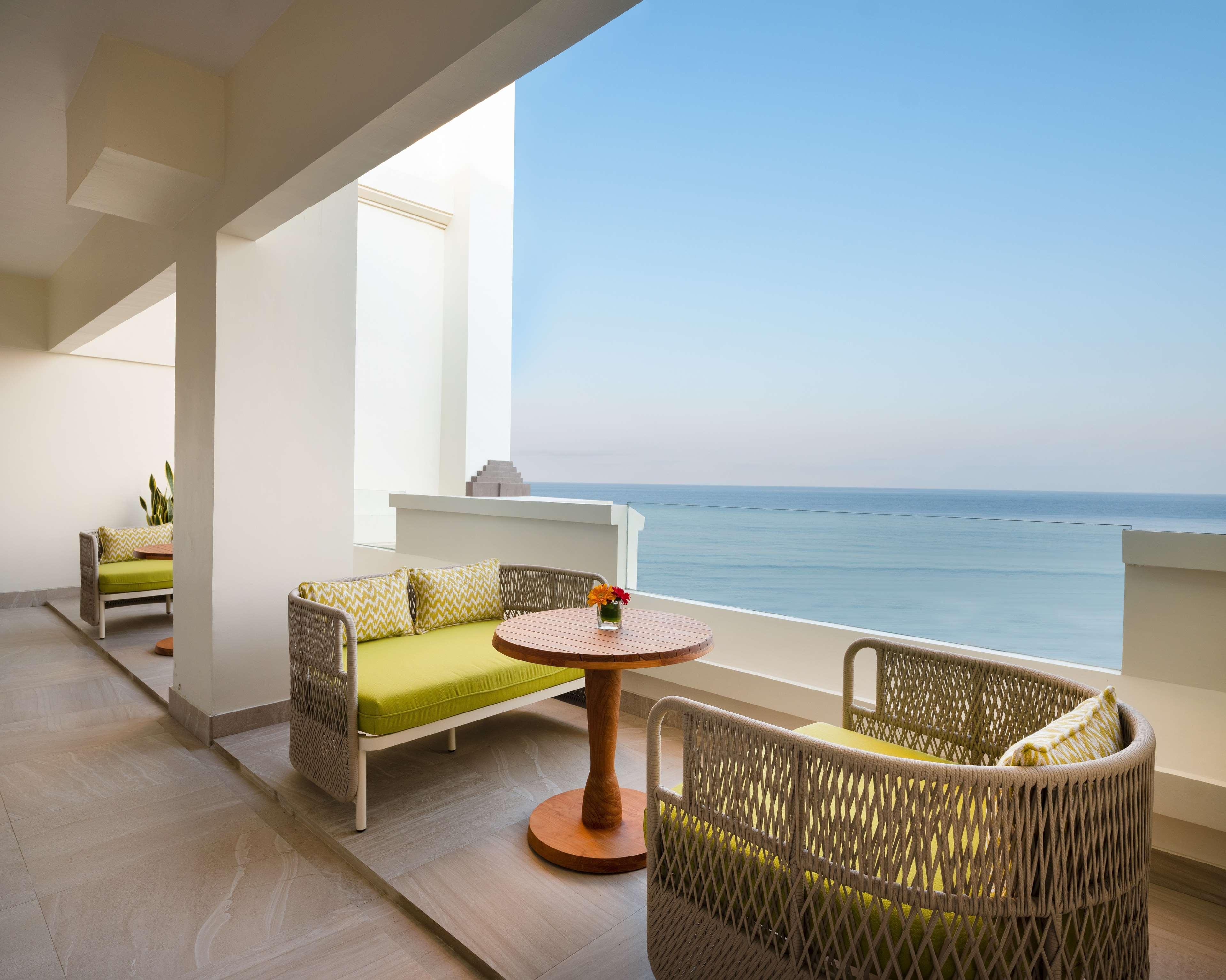 Twin Ocean View One Bedroom