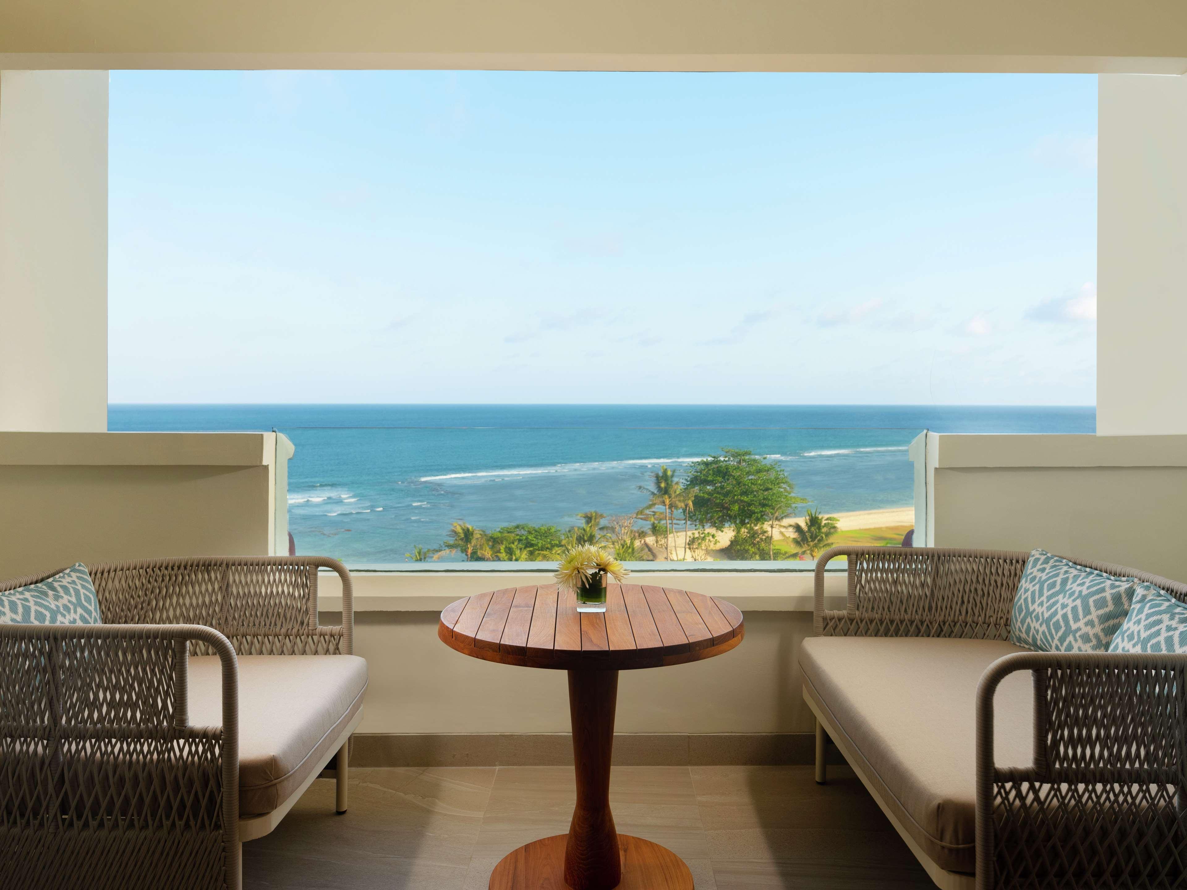 Double Ocean View King Bed