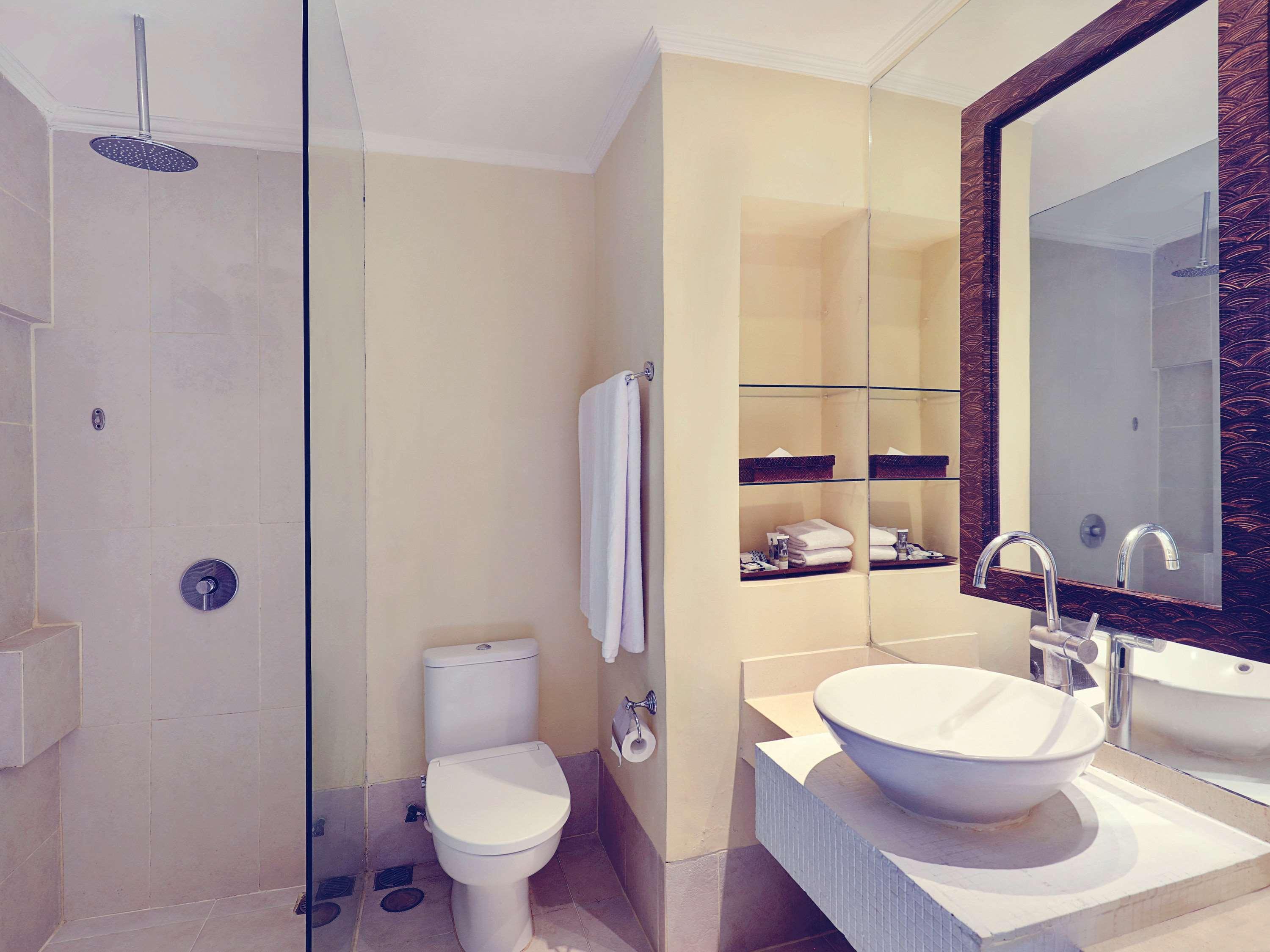 Double Deluxe King Bed