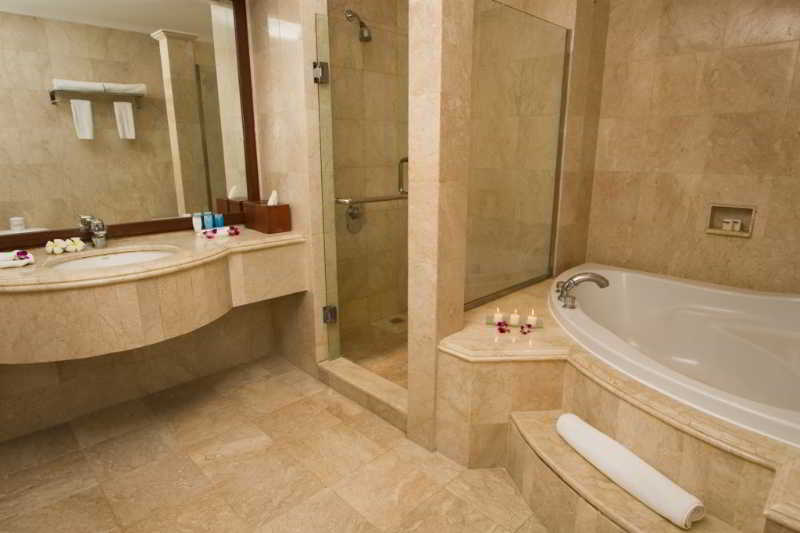 Double or Twin Deluxe