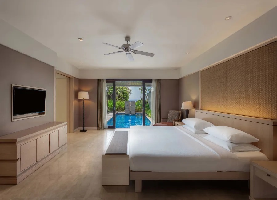 Suite with Private Pool