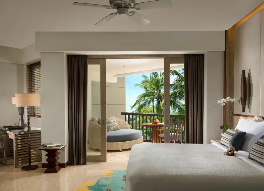 Double or Twin Deluxe Pool View