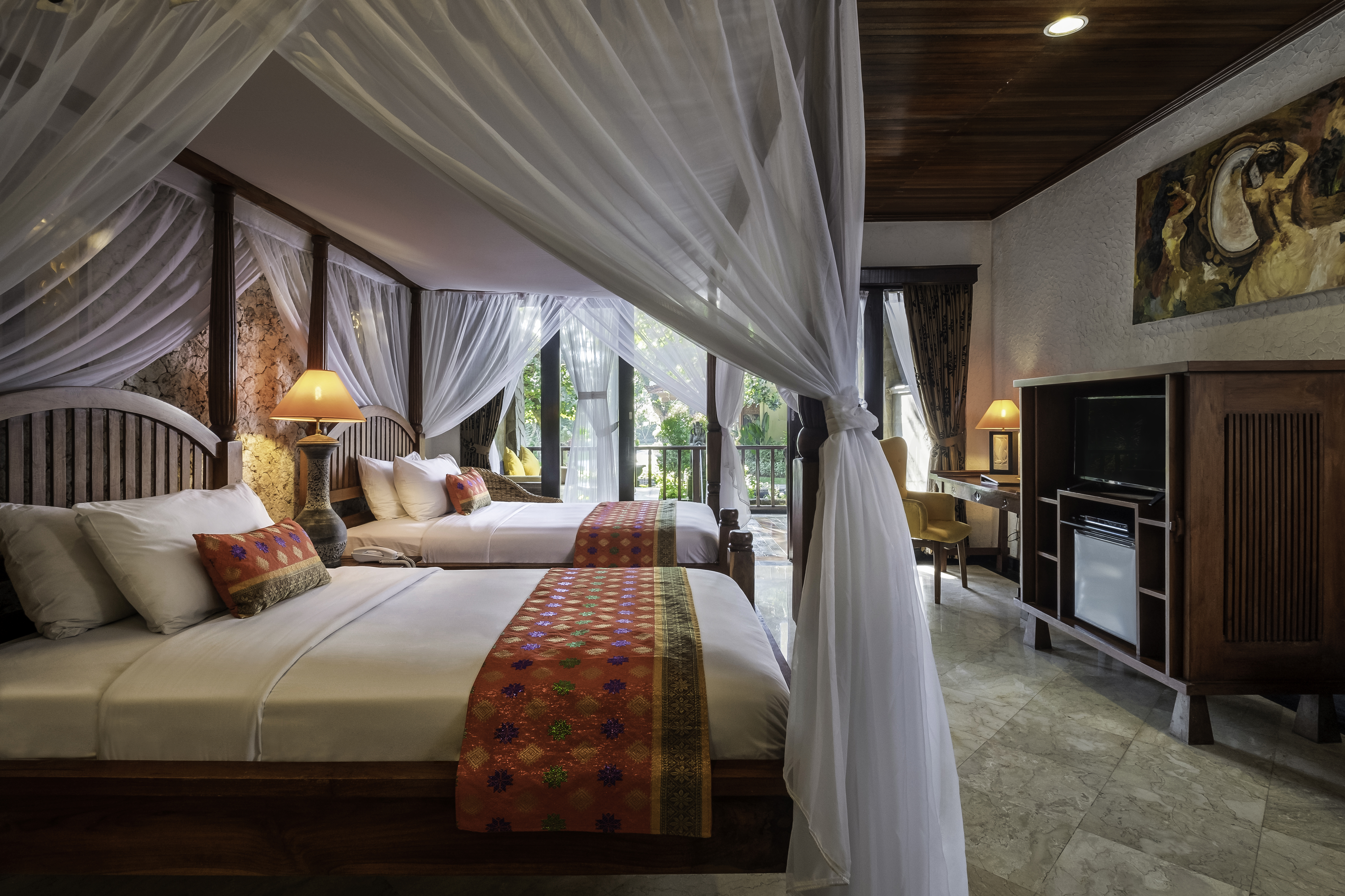 Double or Twin Standard