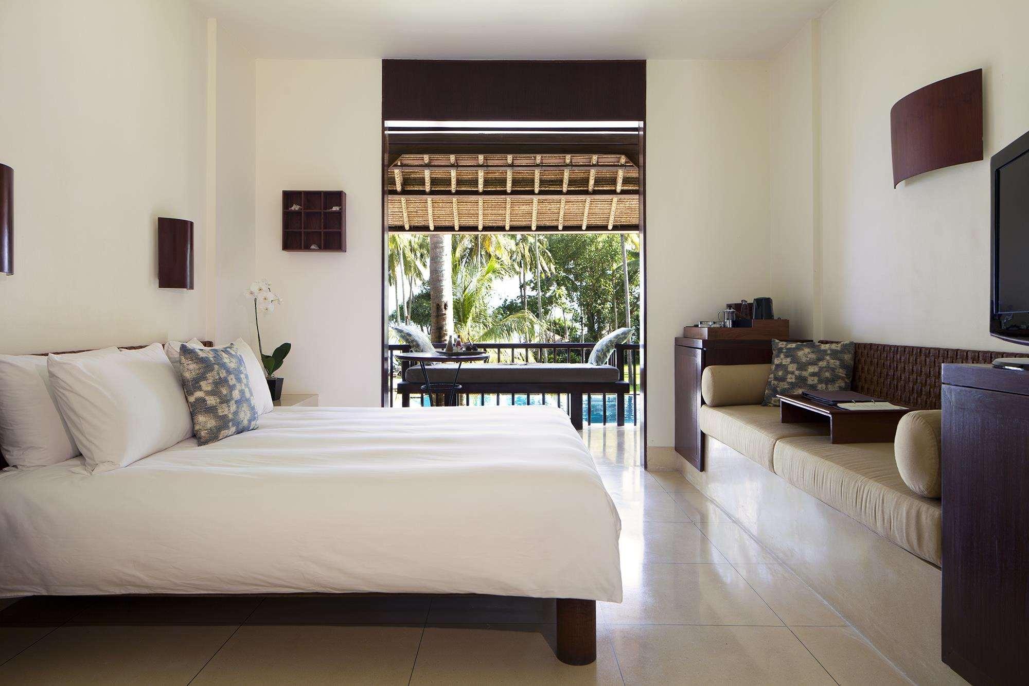 Room Deluxe King Bed