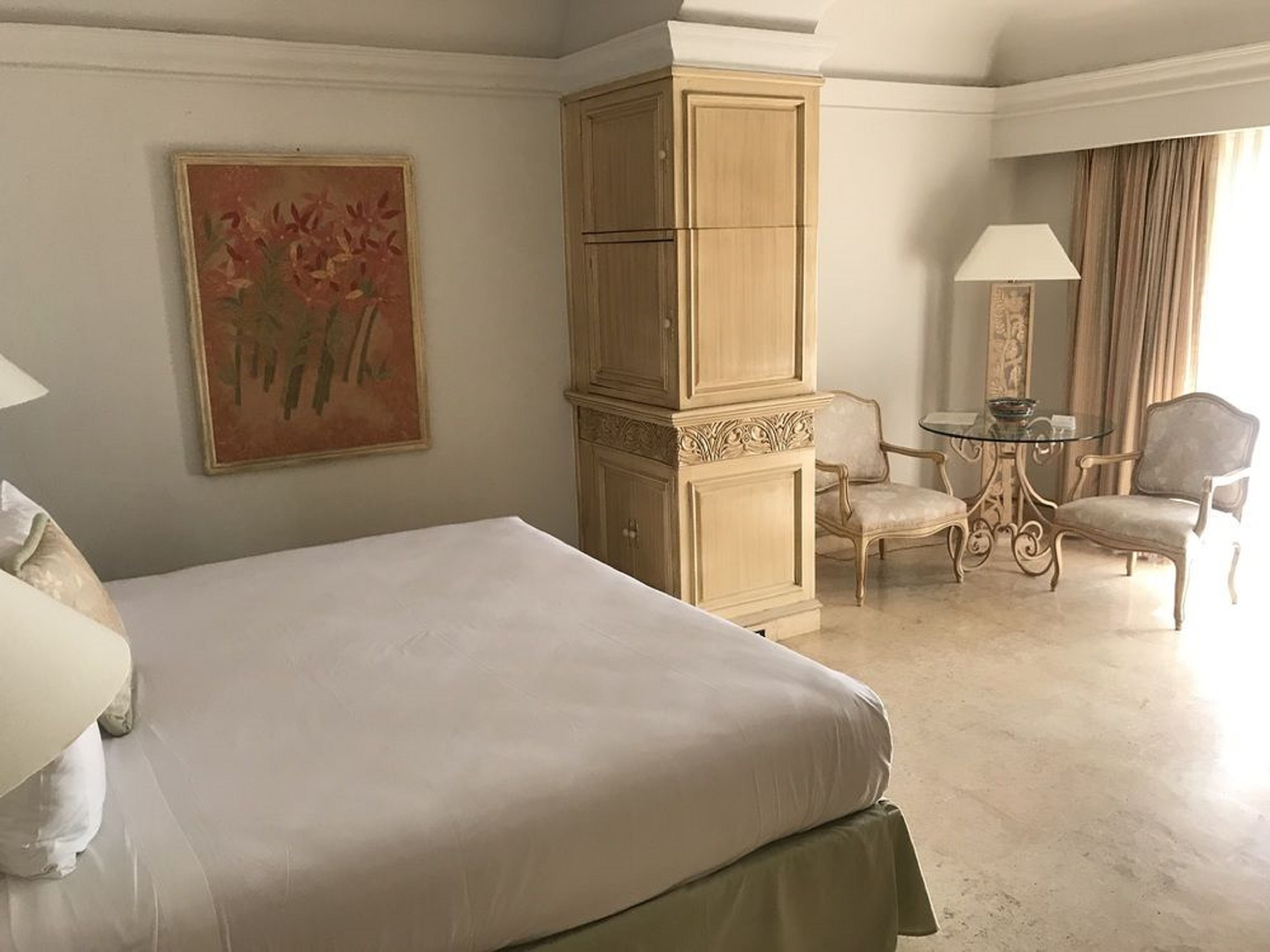 Room Deluxe King Bed