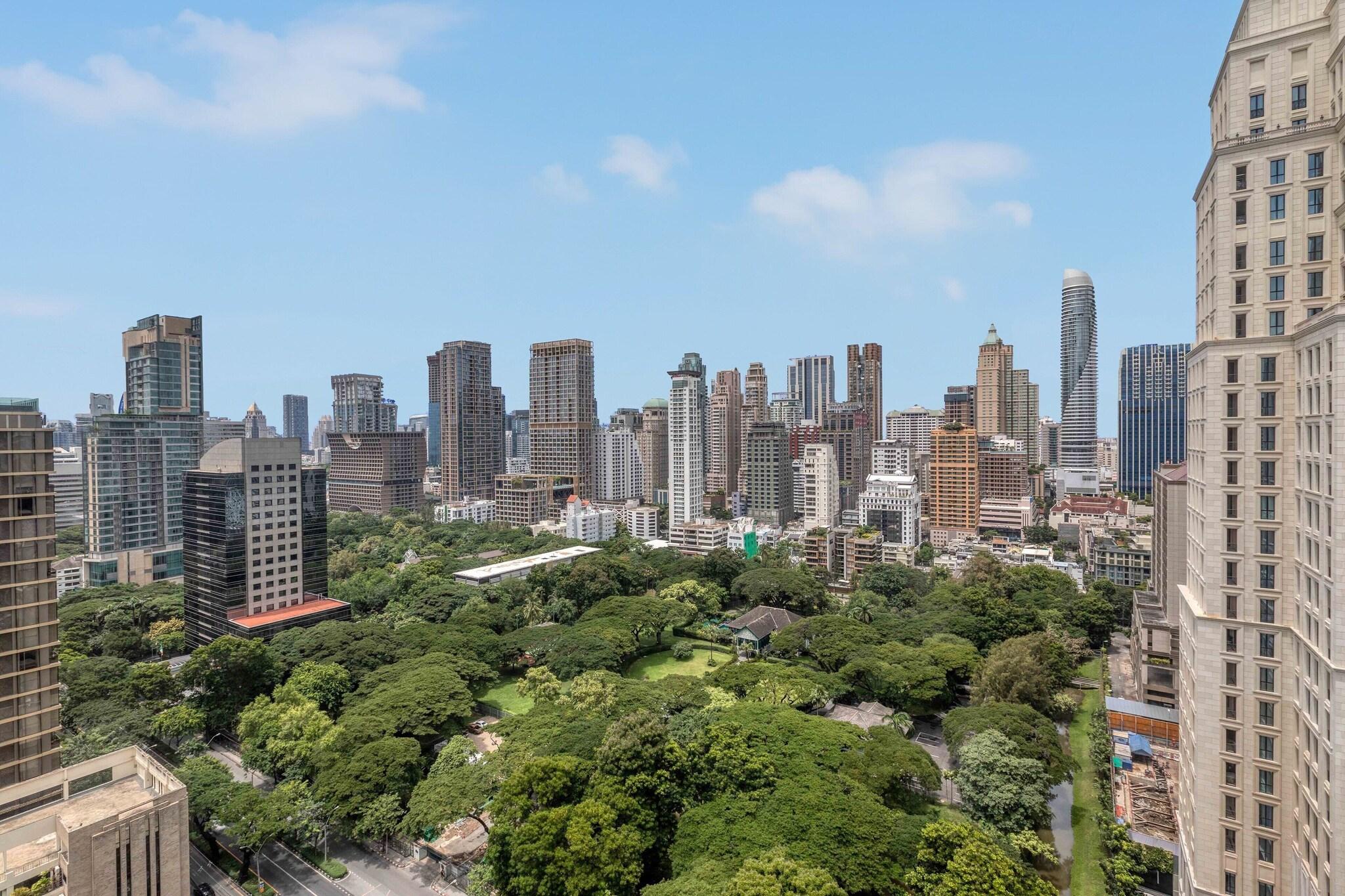 Twin City View Two Double Beds