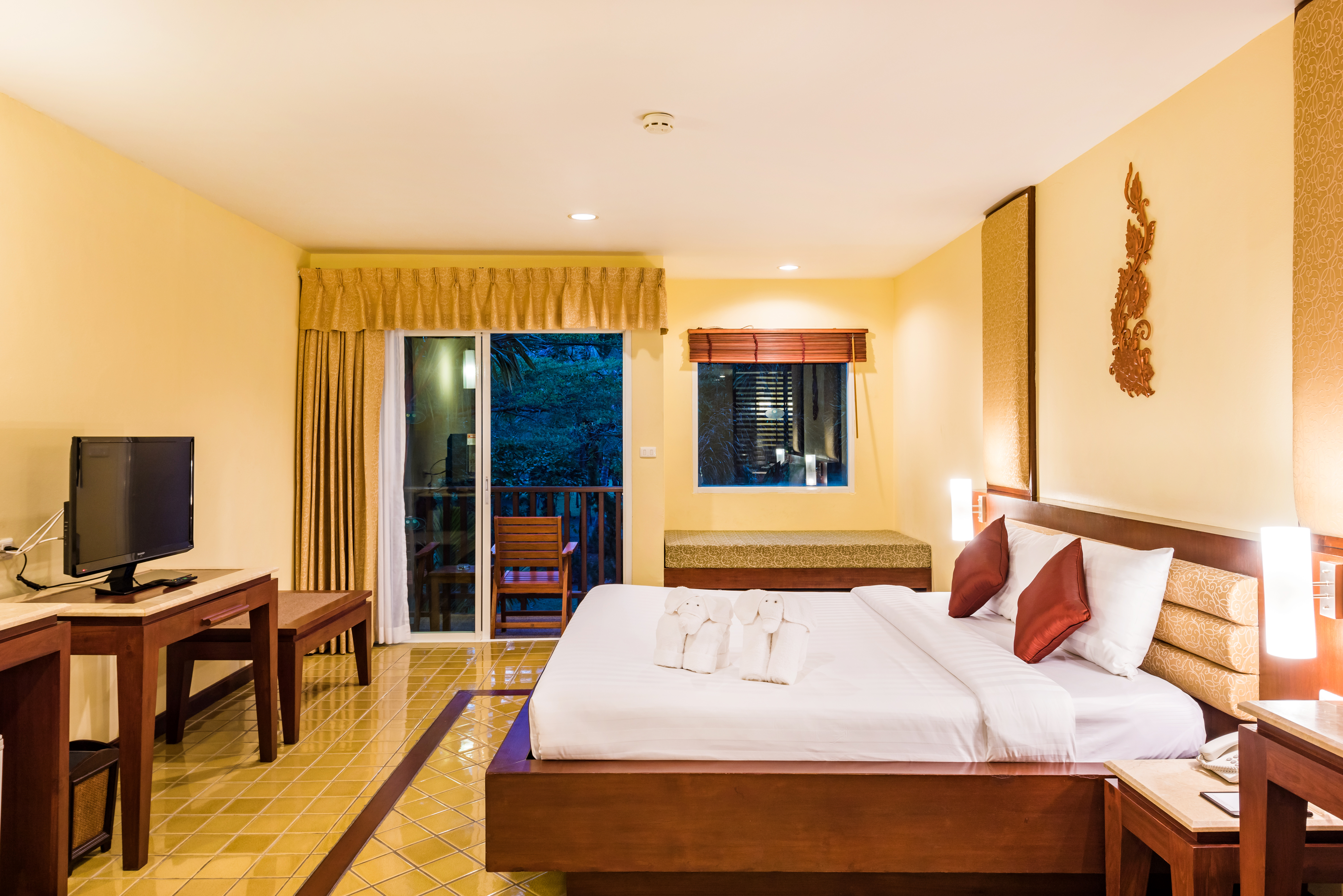 Double or Twin Deluxe Garden View