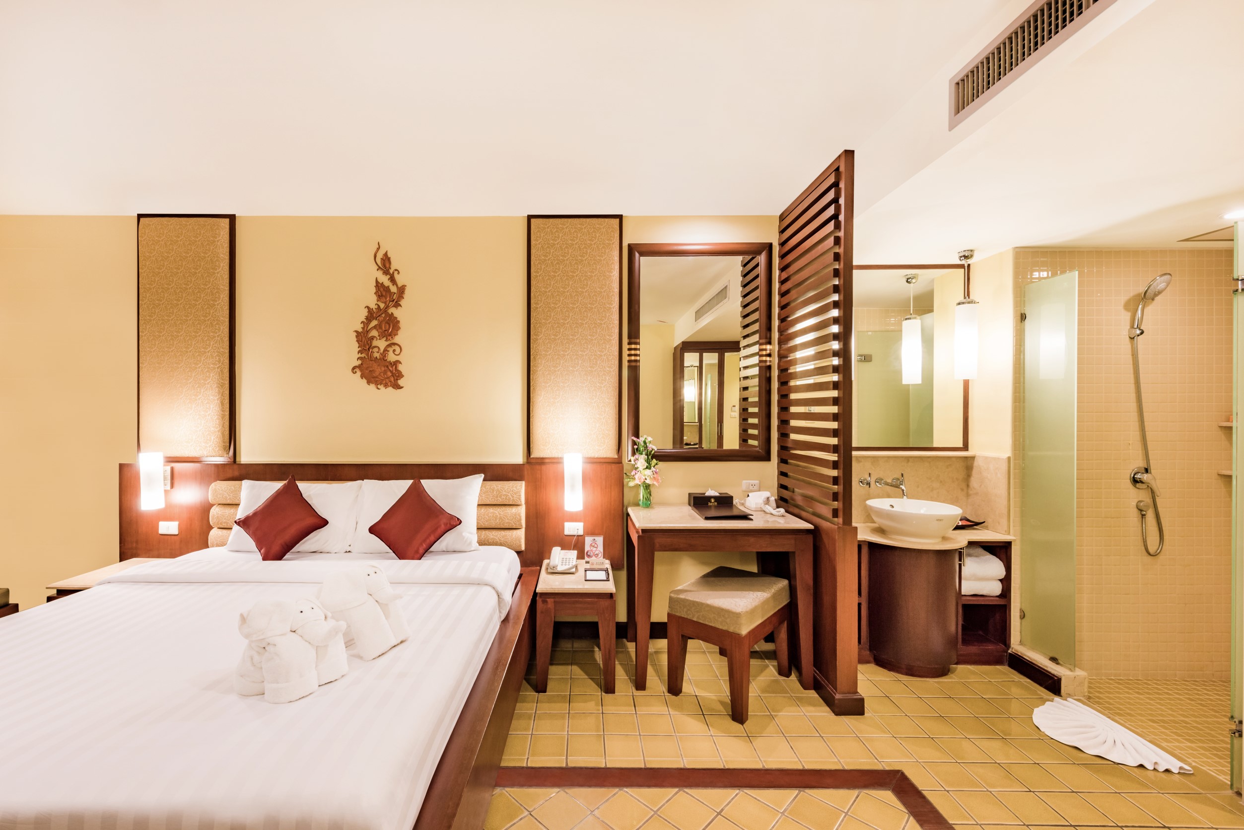 Double or Twin Deluxe Garden View