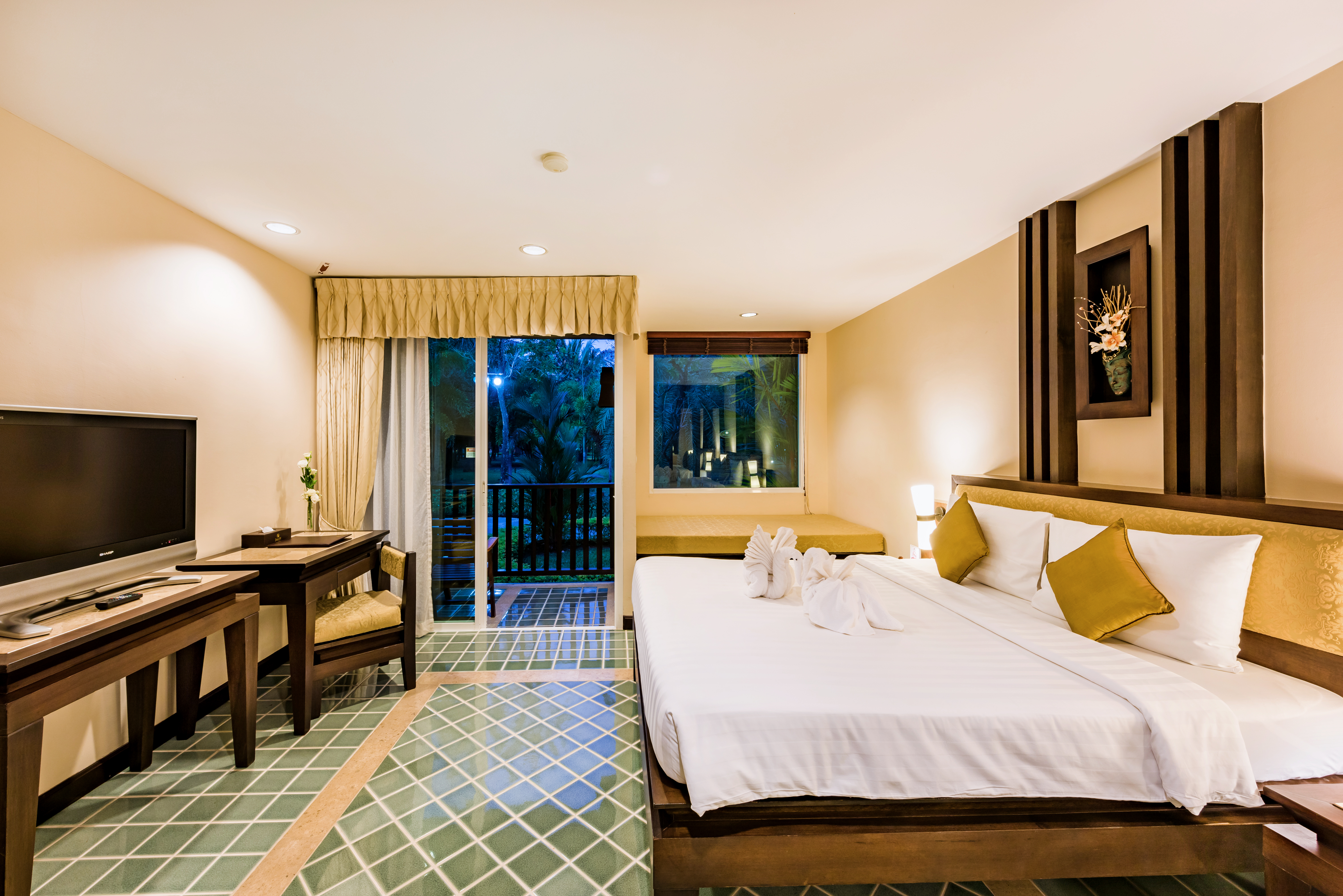 Double or Twin Deluxe