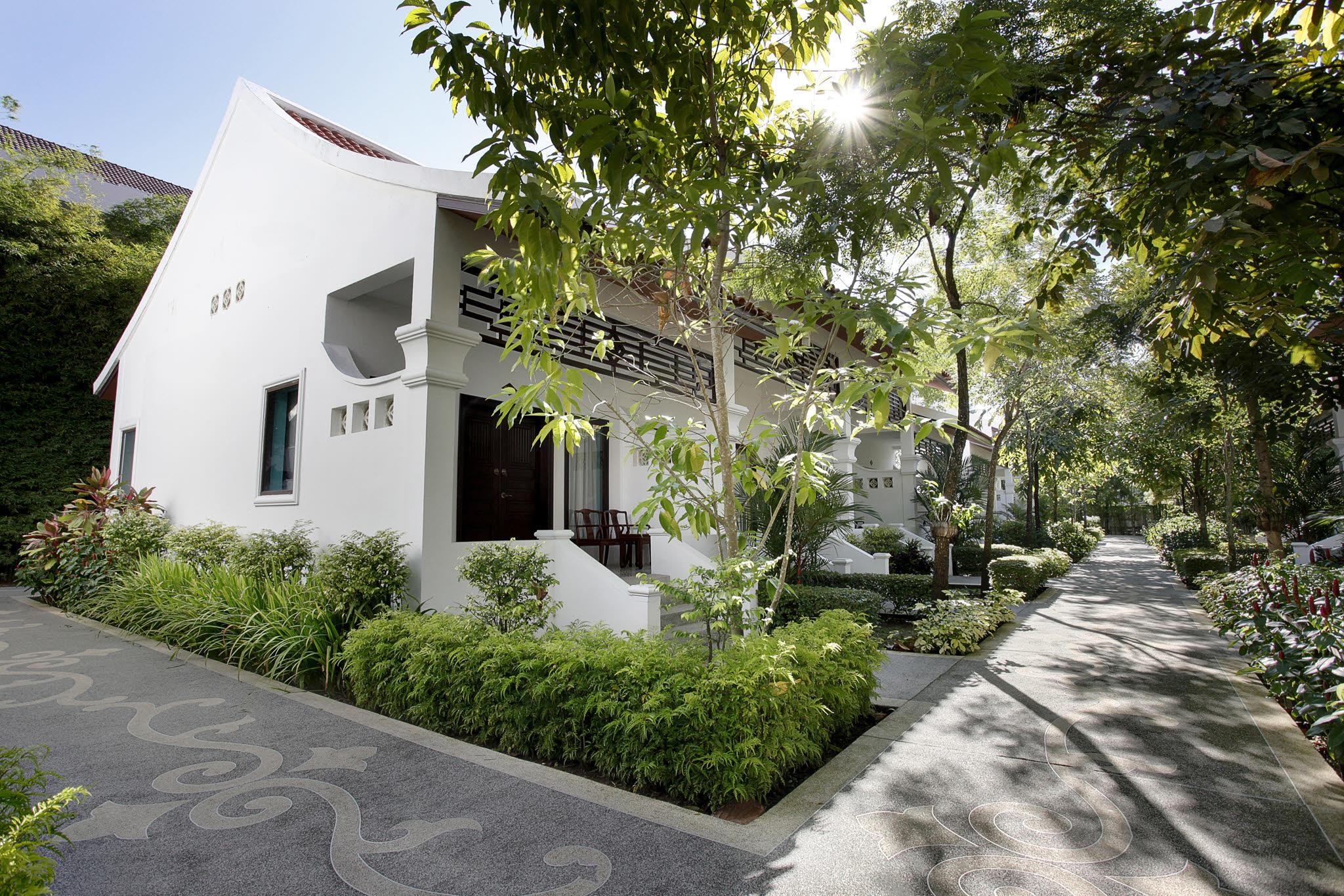 Double or Twin Deluxe