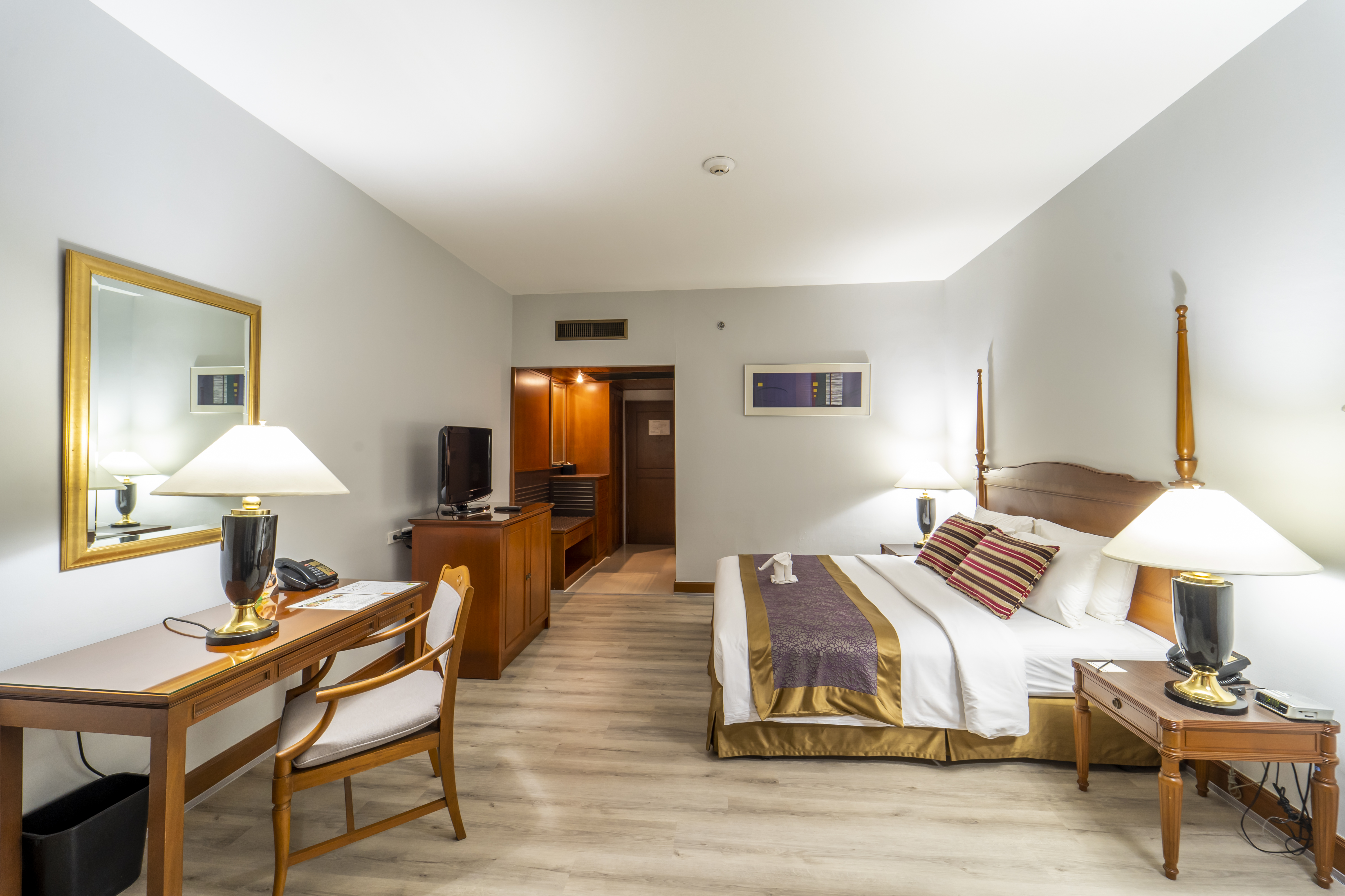 Double or Twin Deluxe