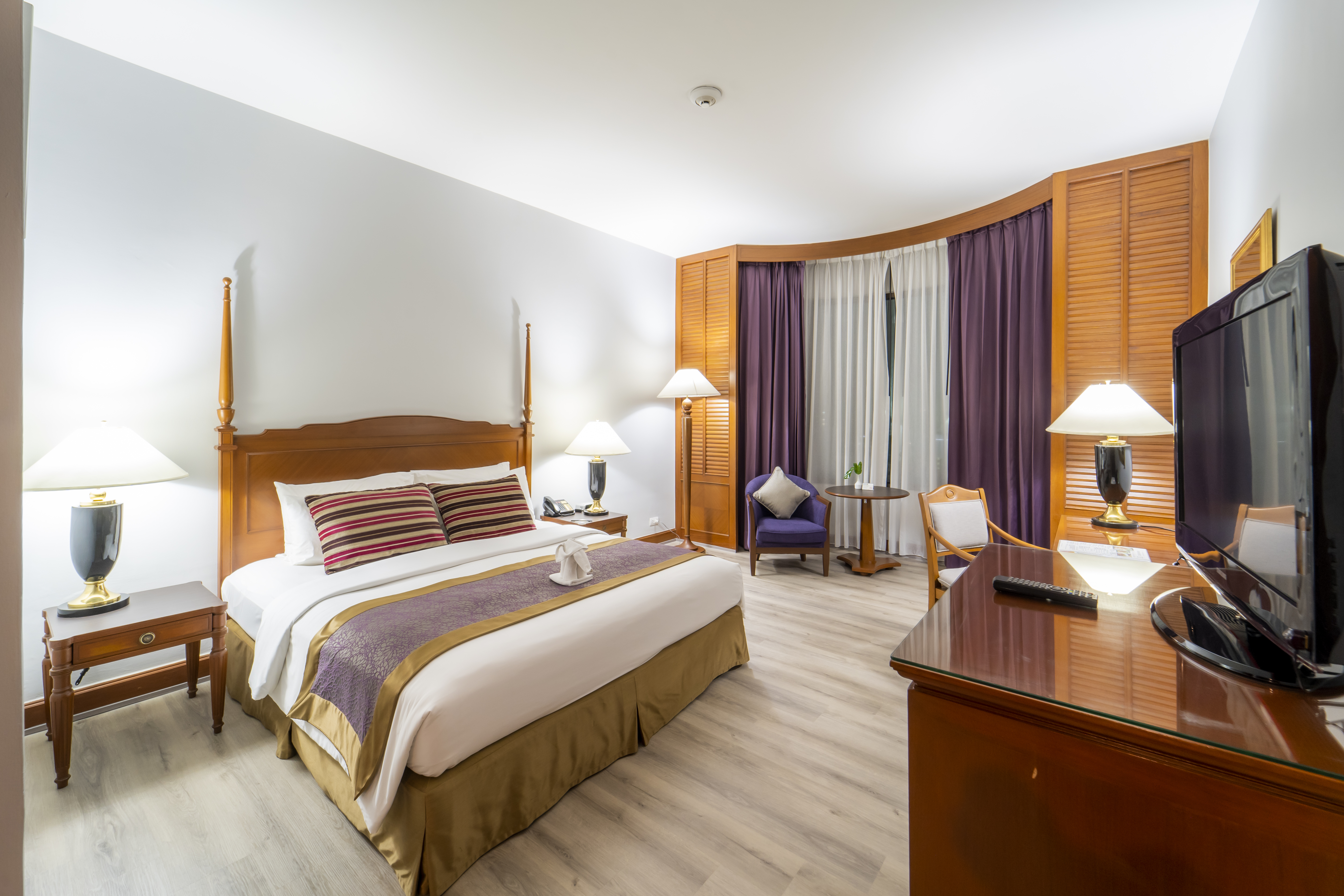 Double or Twin Deluxe