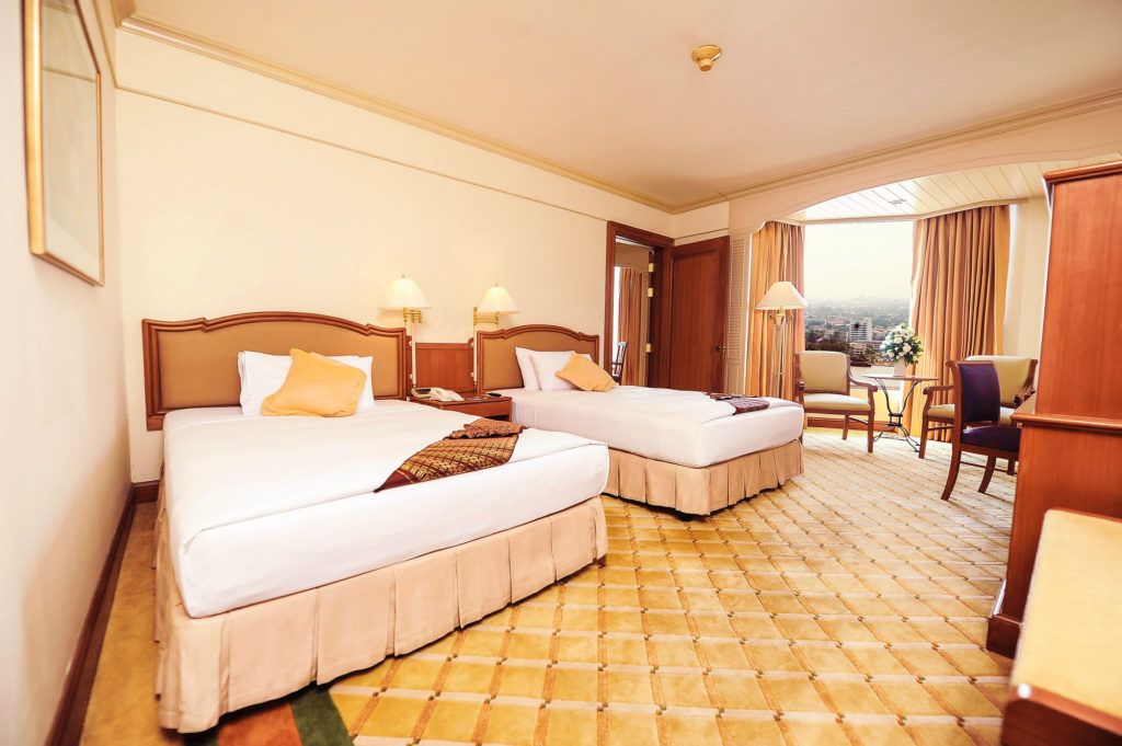 Suite Queen Size Bed