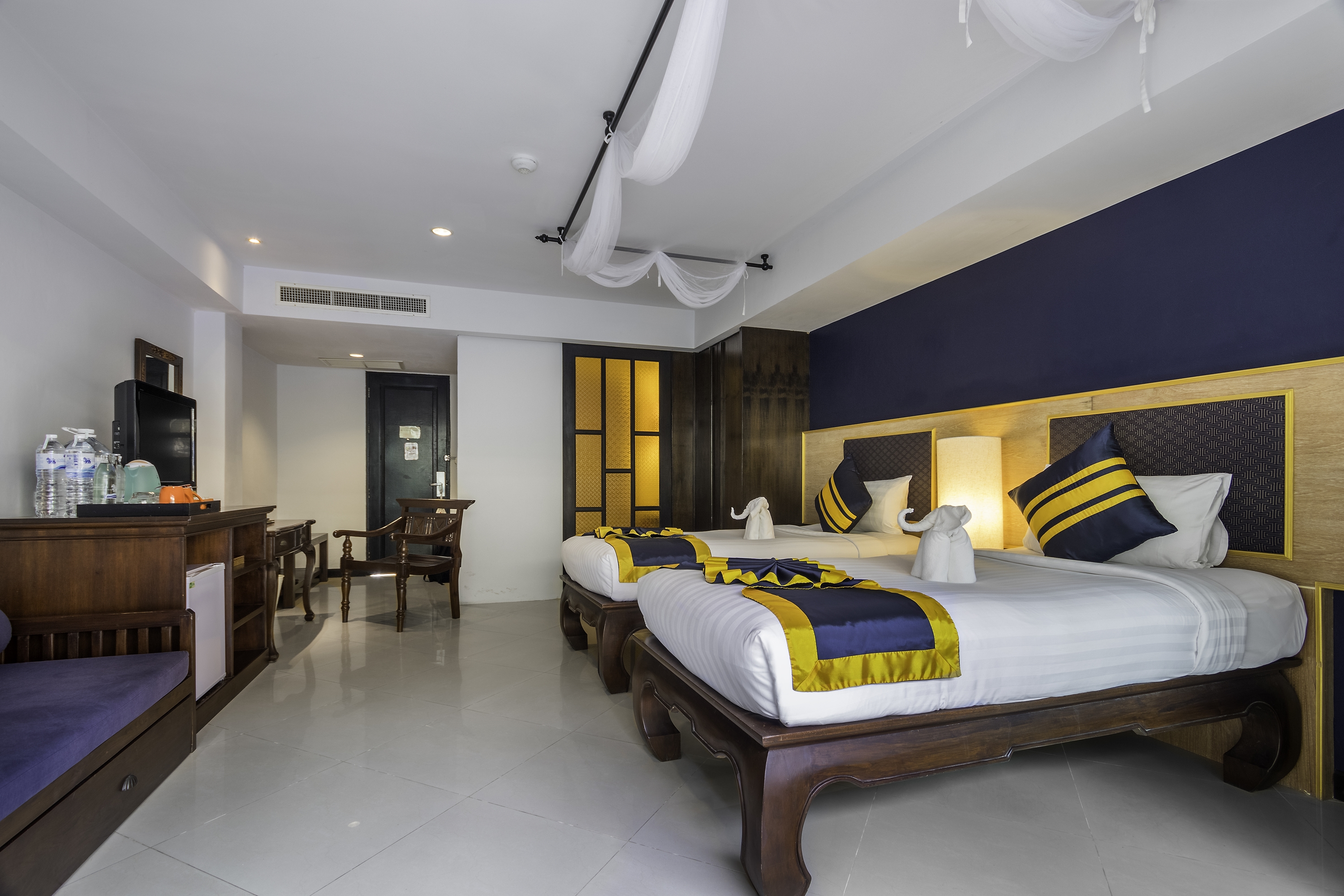 Double or Twin Deluxe