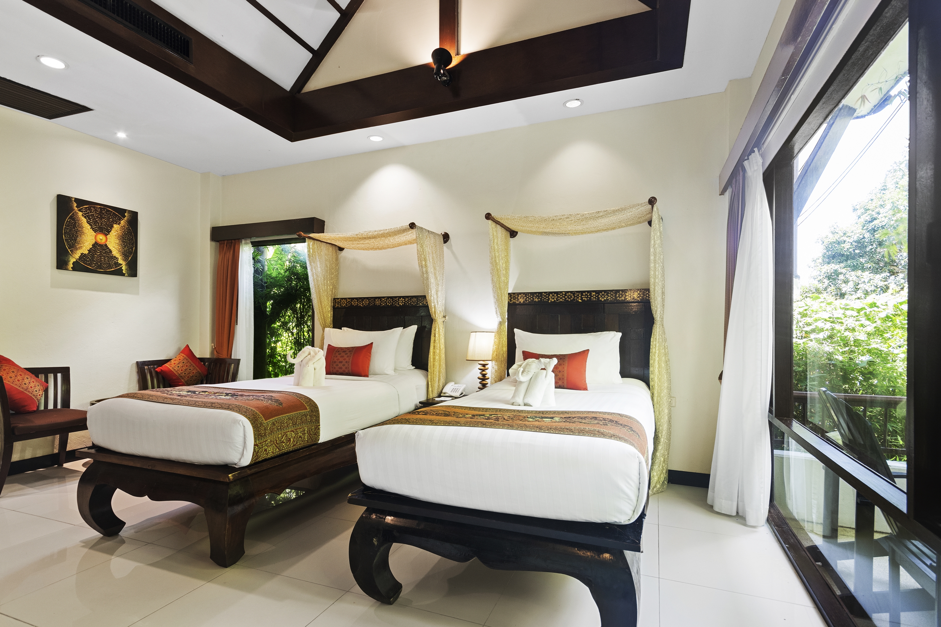 Double or Twin Standard