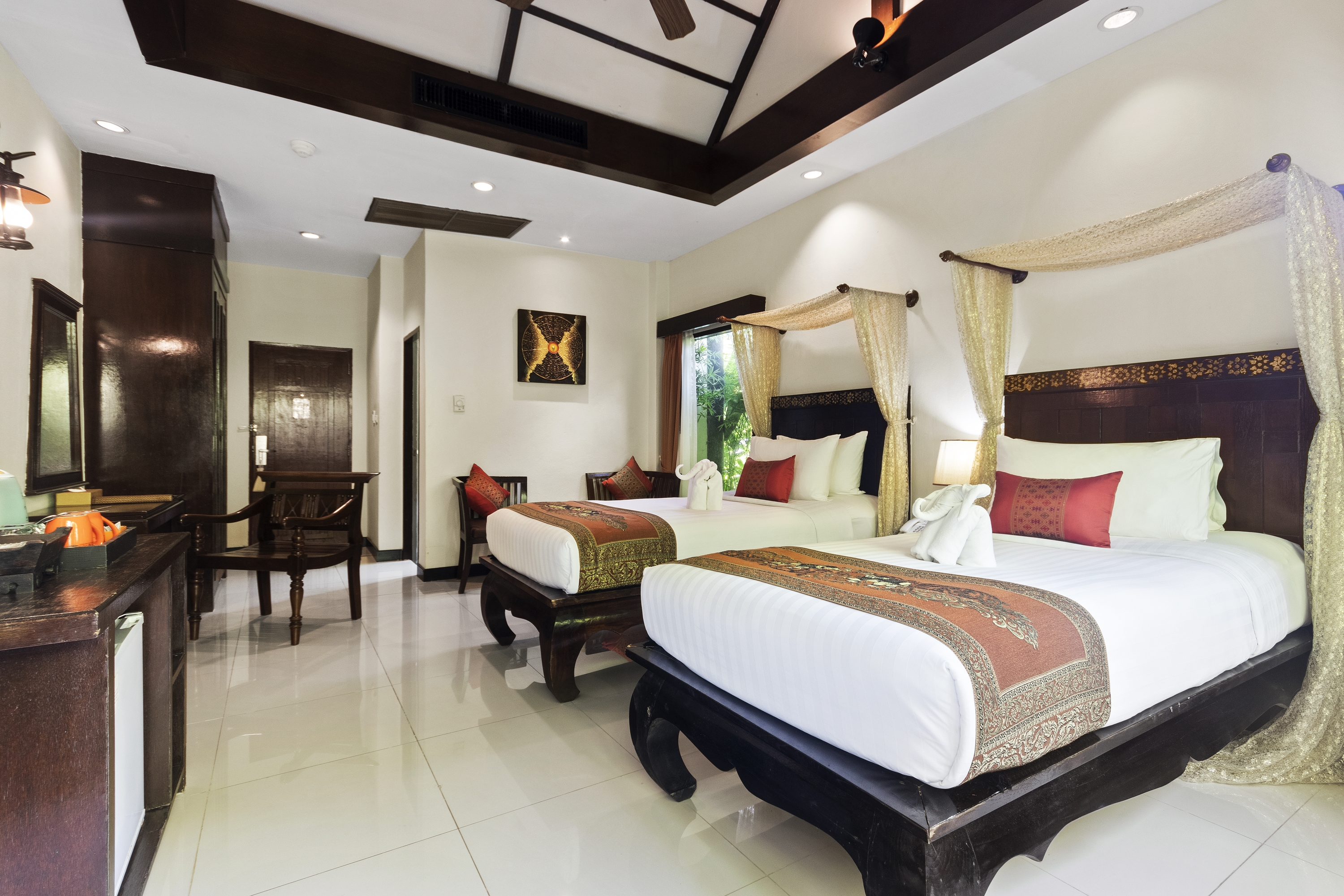 Double or Twin Standard