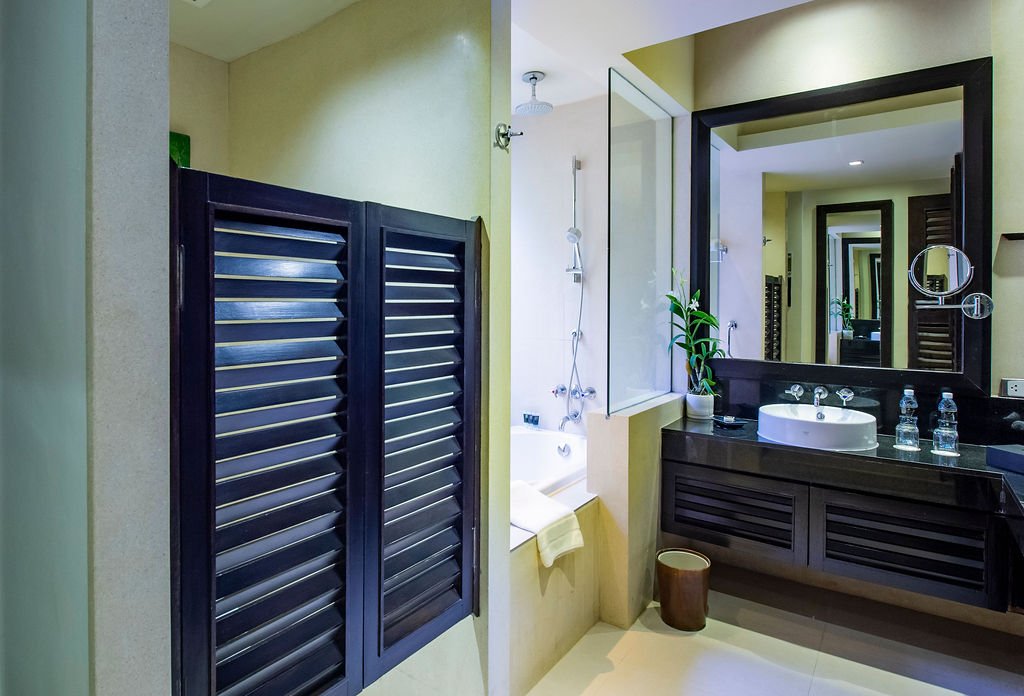 Double or Twin Deluxe Sea View