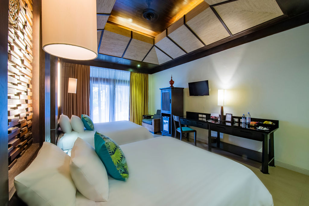 Double or Twin Deluxe Sea View