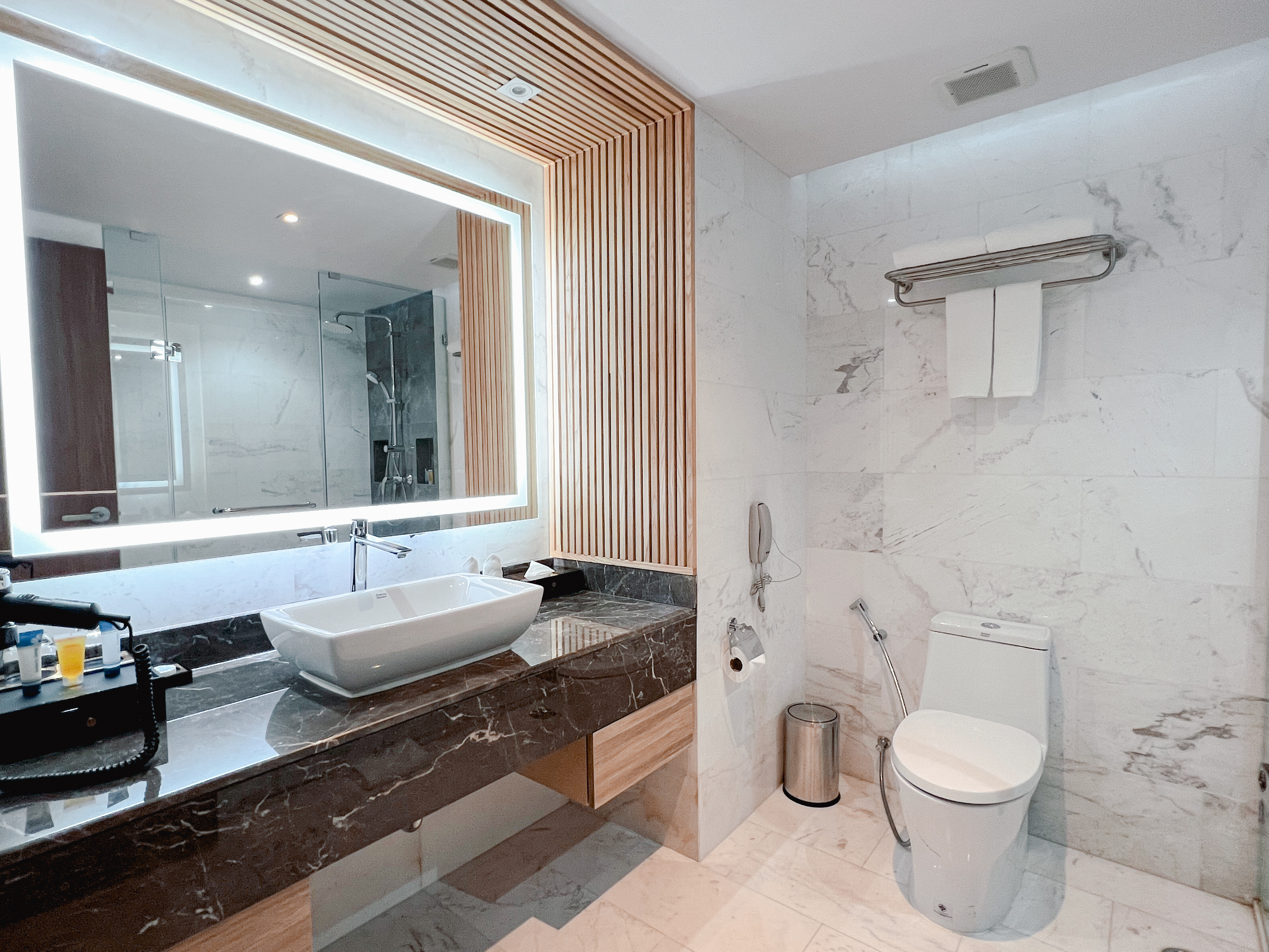 Double Premier King Bed