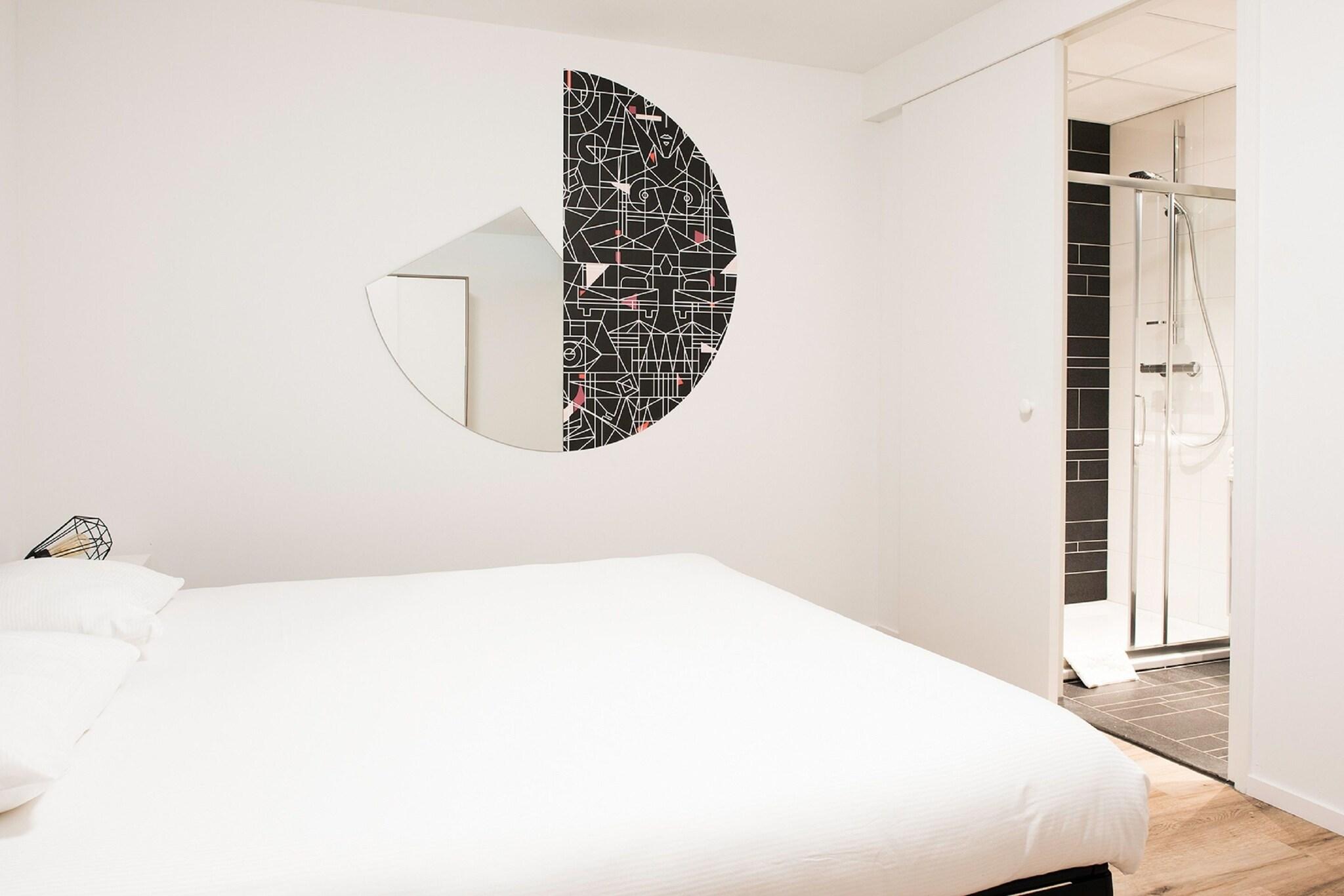 Studio with Kitchenette