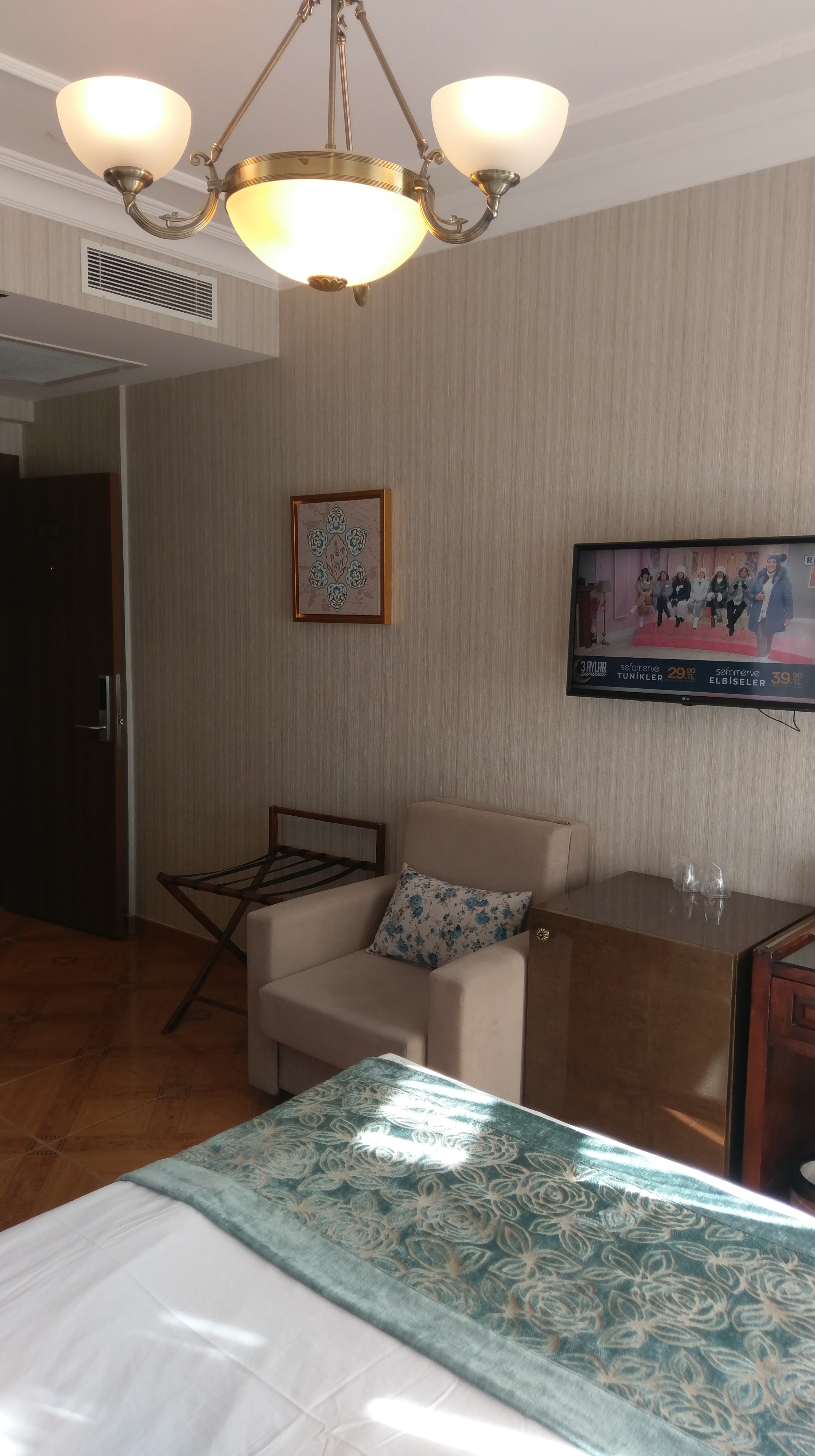 Double or Twin Standard