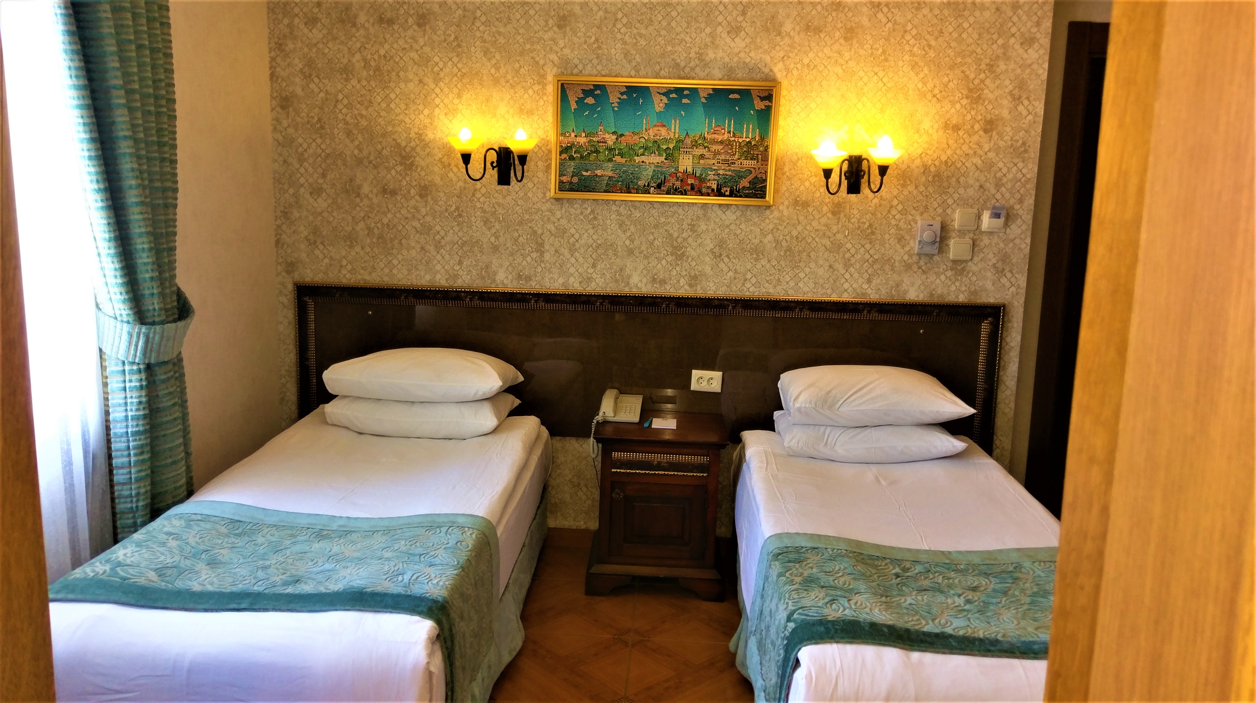 Double or Twin Standard