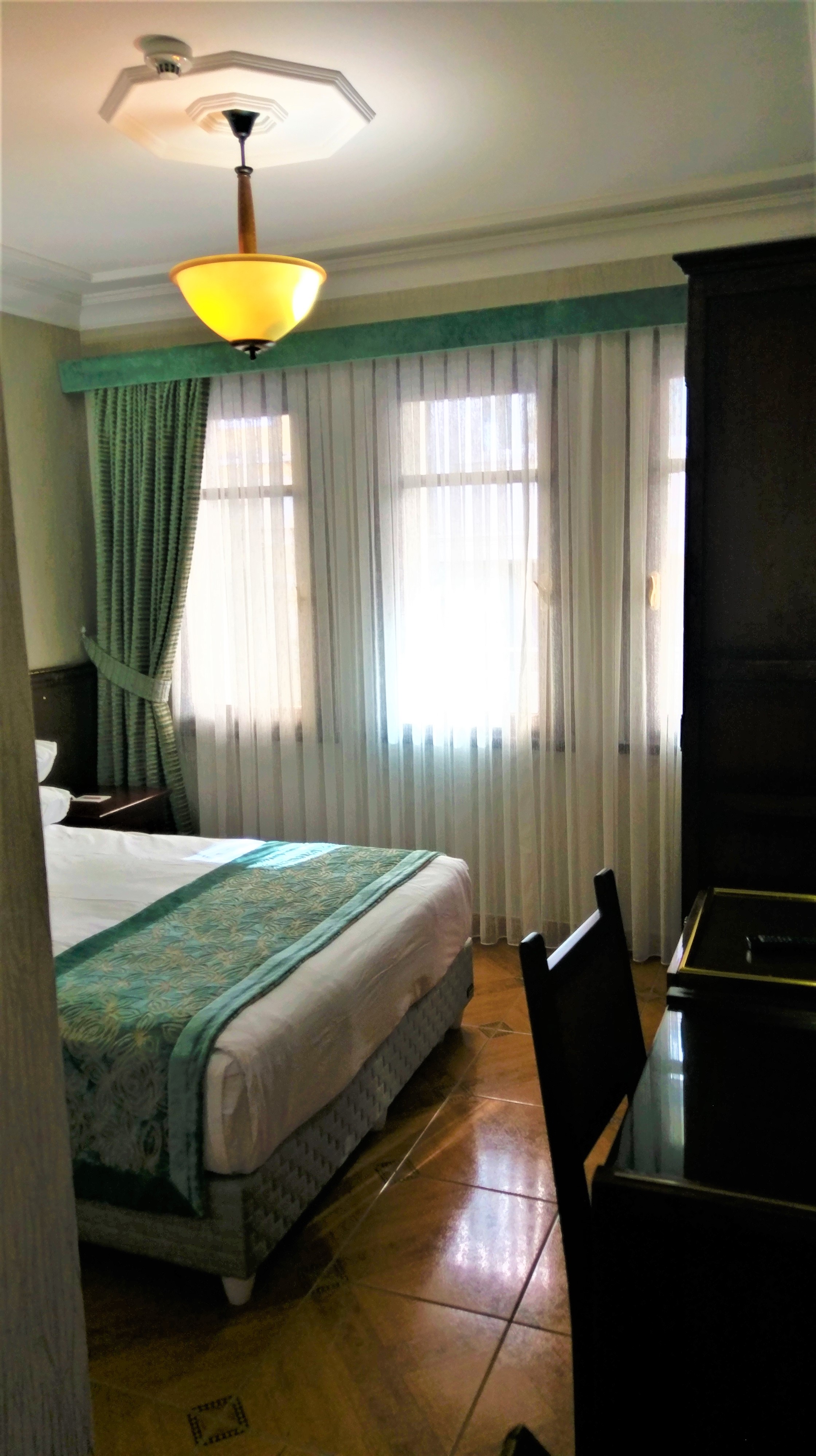 Double or Twin Standard