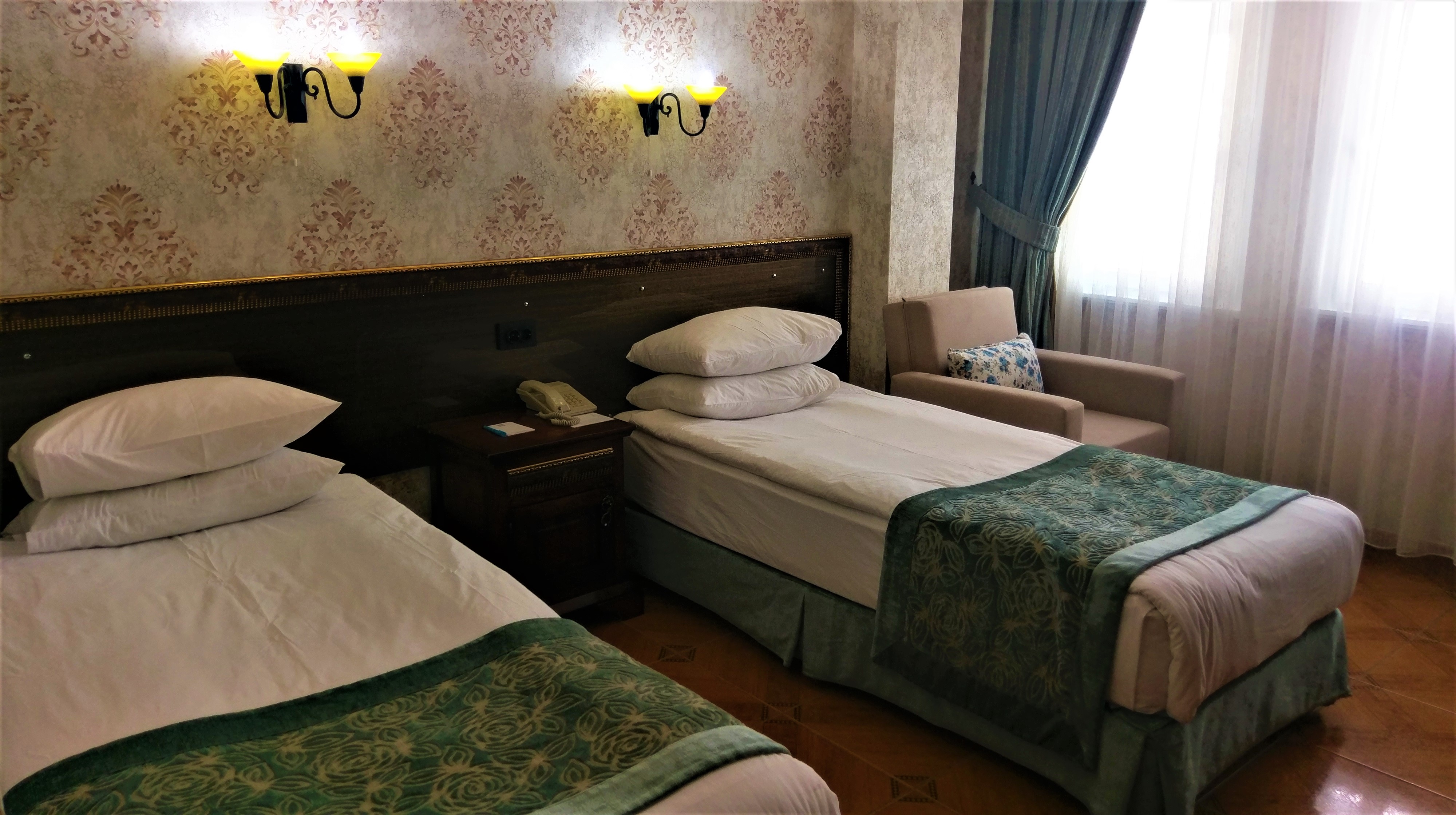 Double or Twin Deluxe