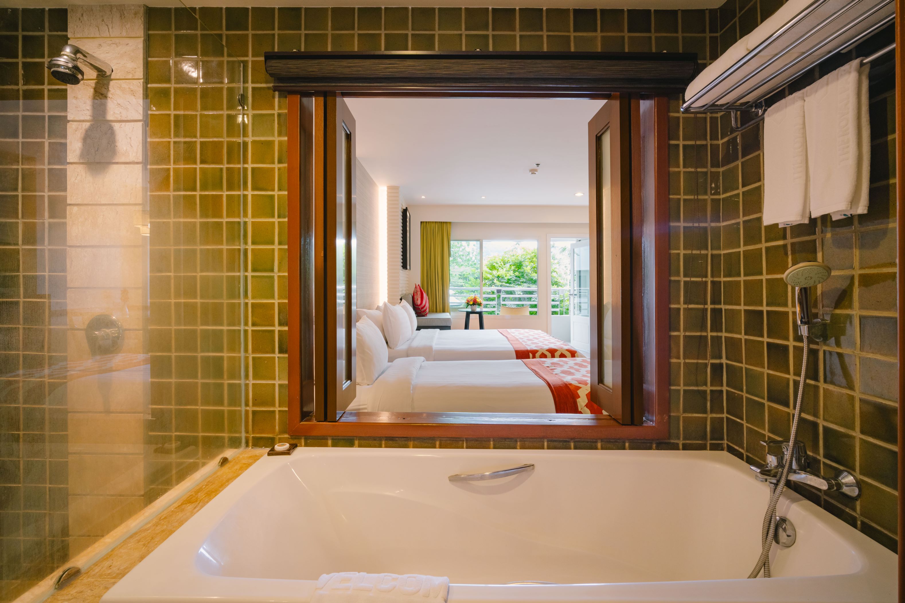 Double or Twin Deluxe