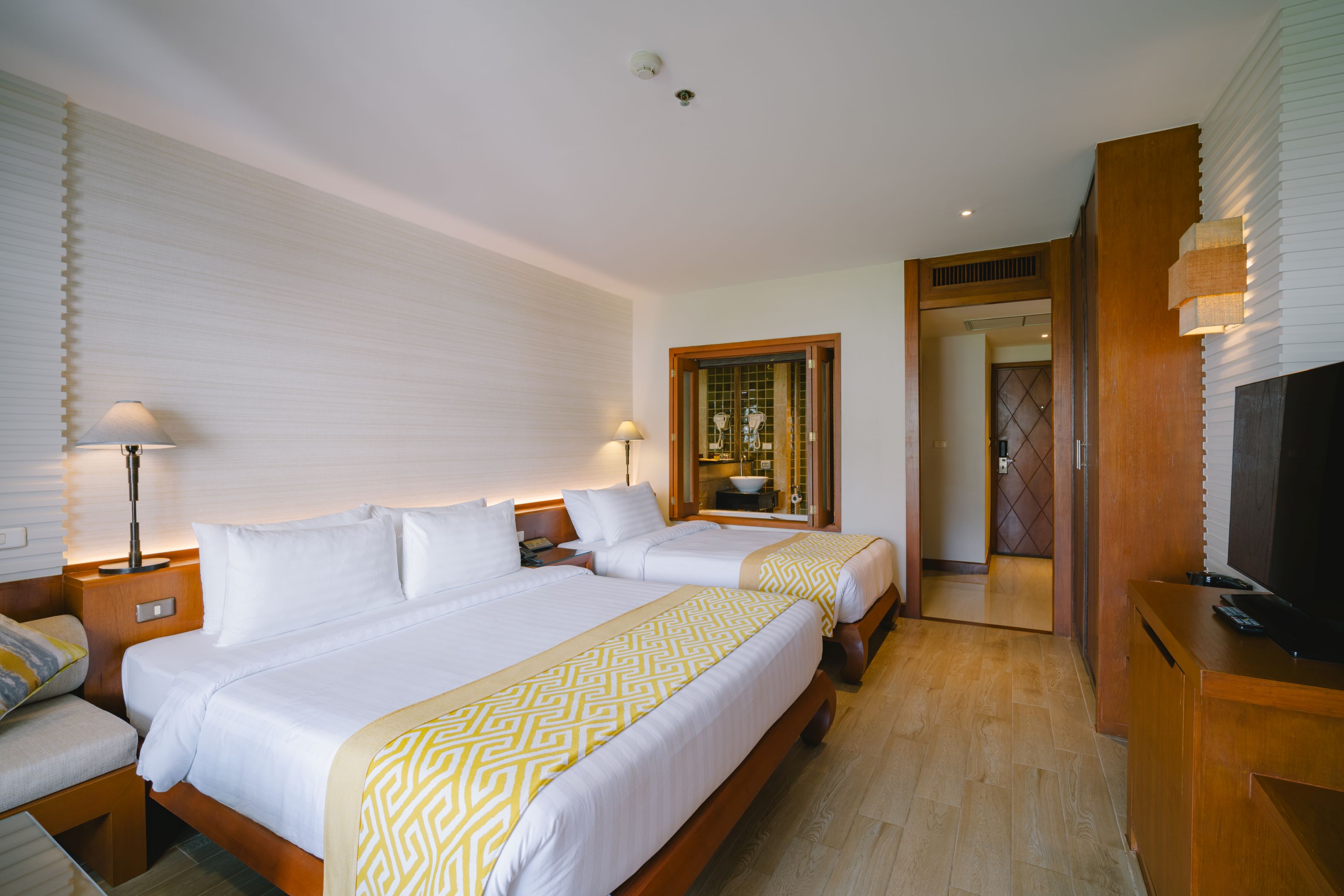 Double or Twin Superior