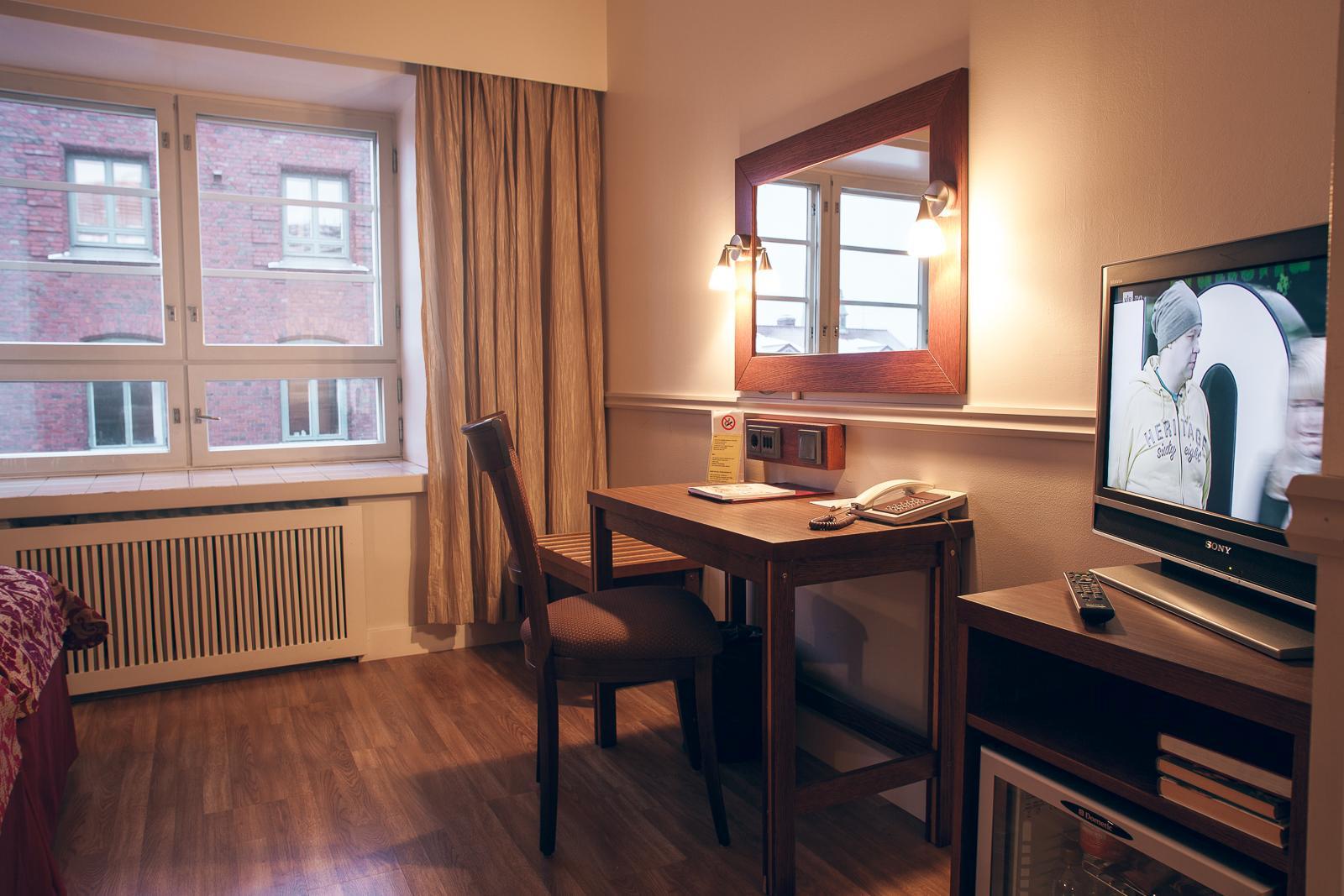 Double or Twin Standard