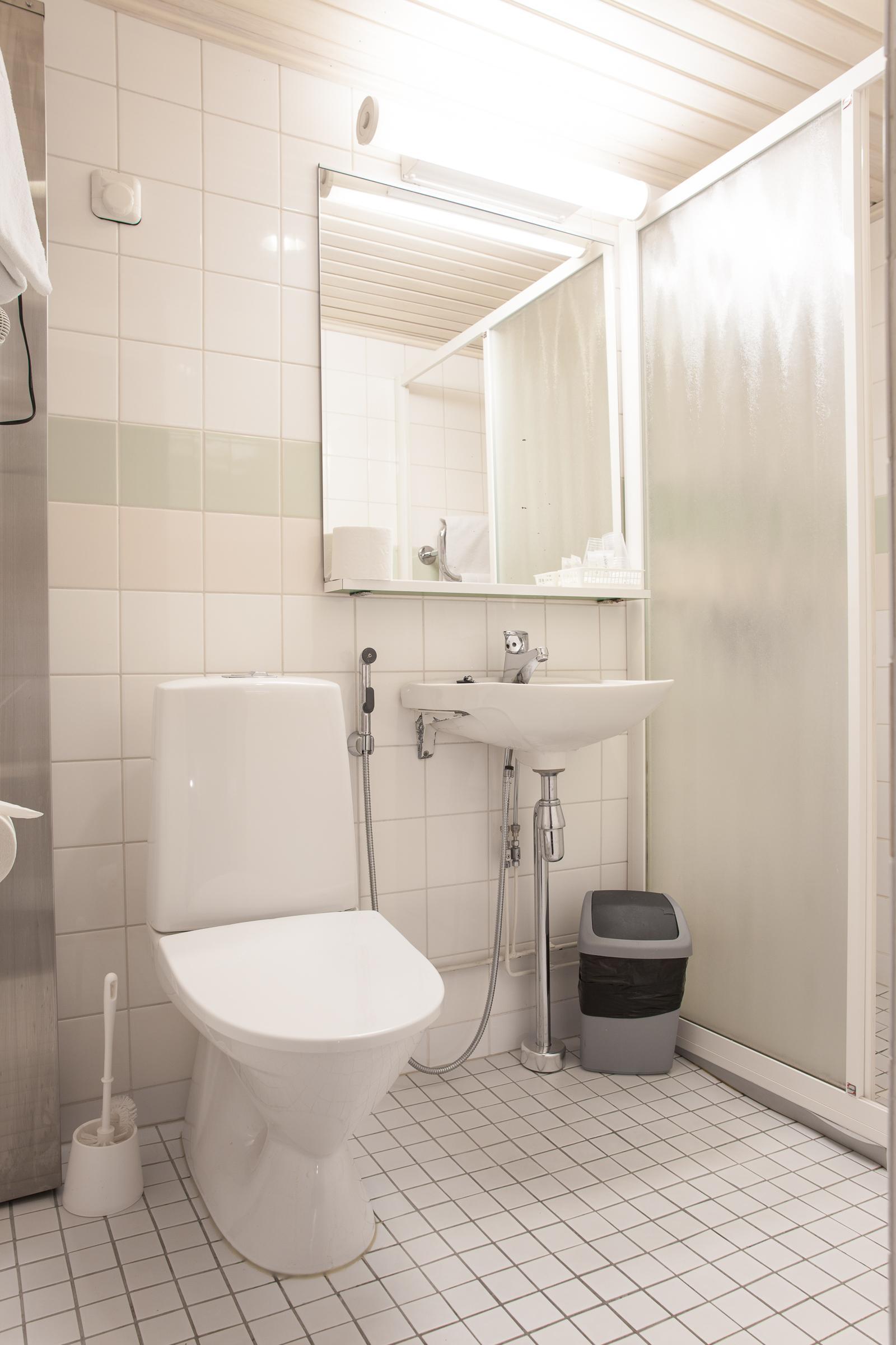 Double or Twin Standard