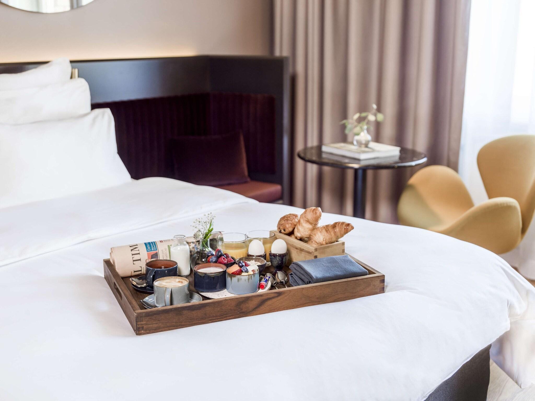 Junior Suite City View Two Beds