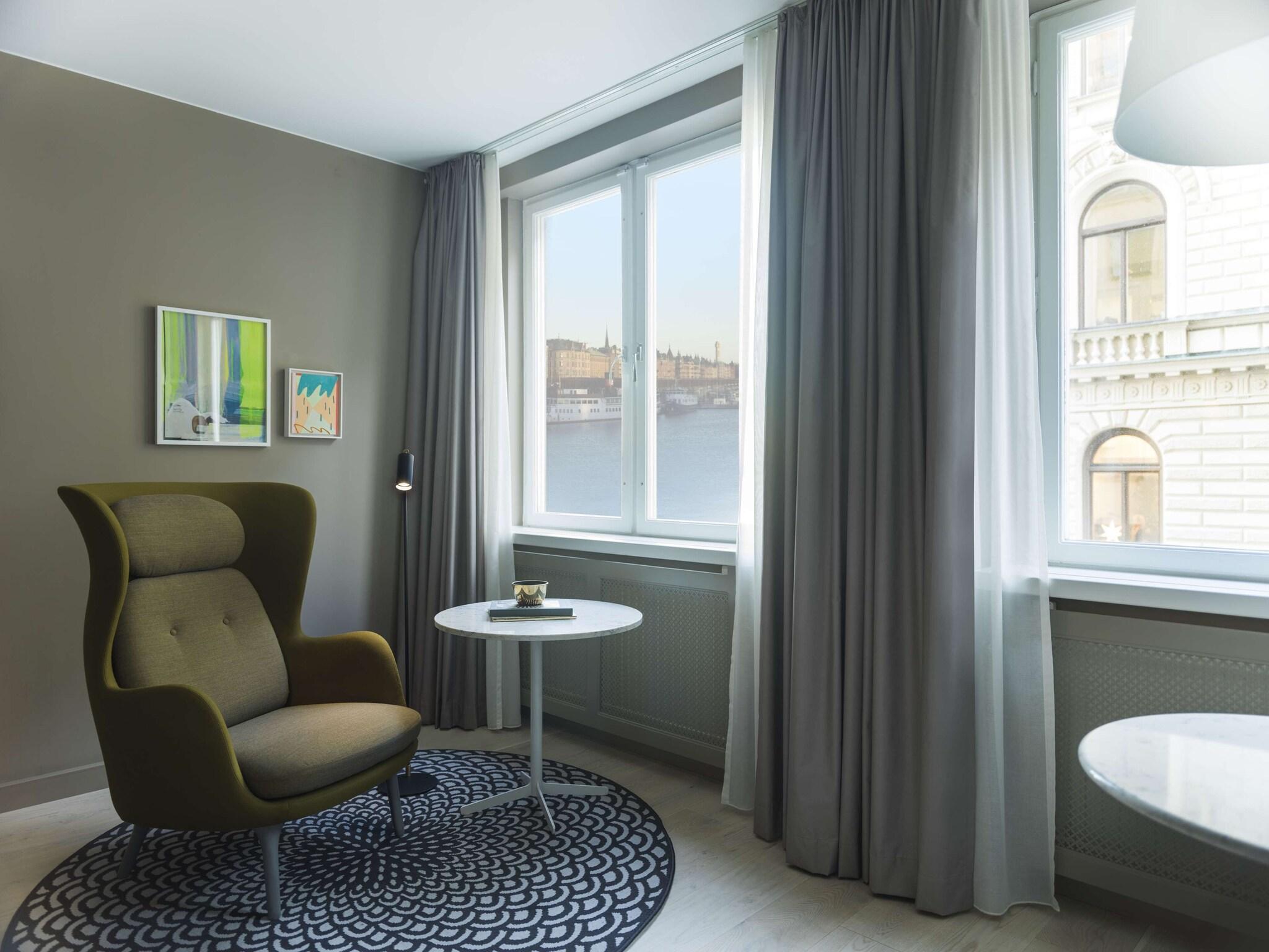 Twin Premium Sea View