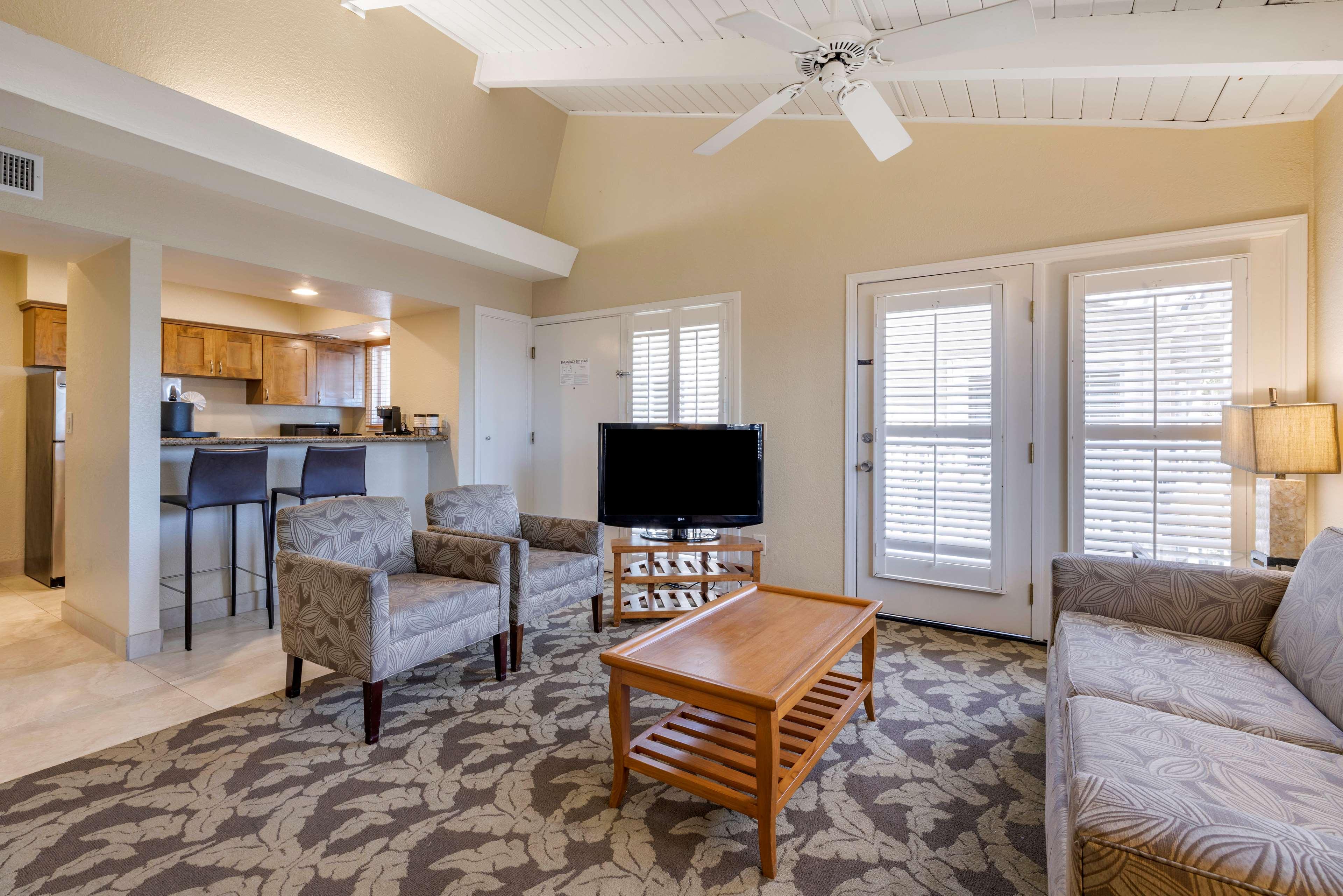 Suite Two Queen Beds