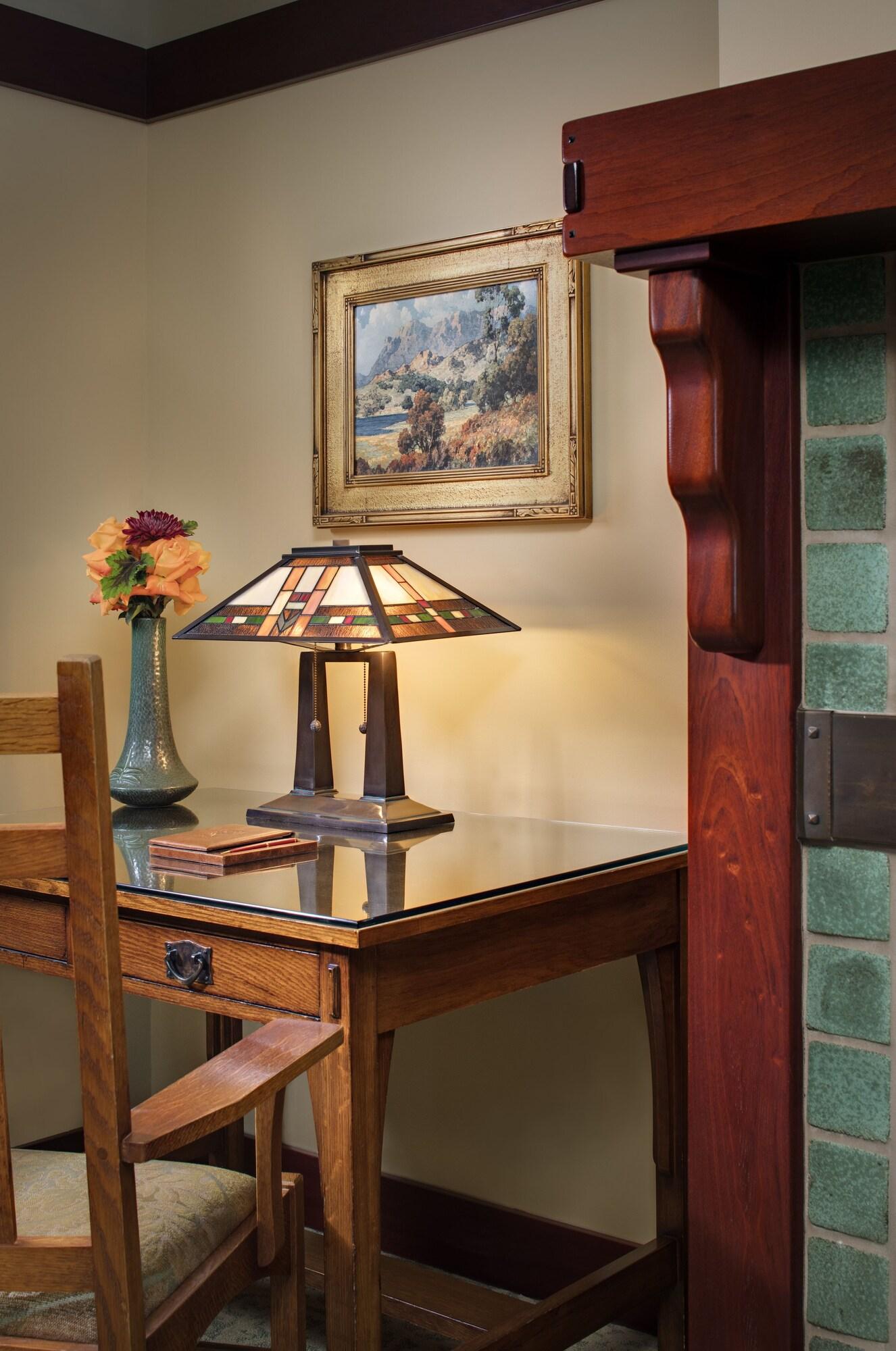 Quadruple Accessible-two Queen Beds