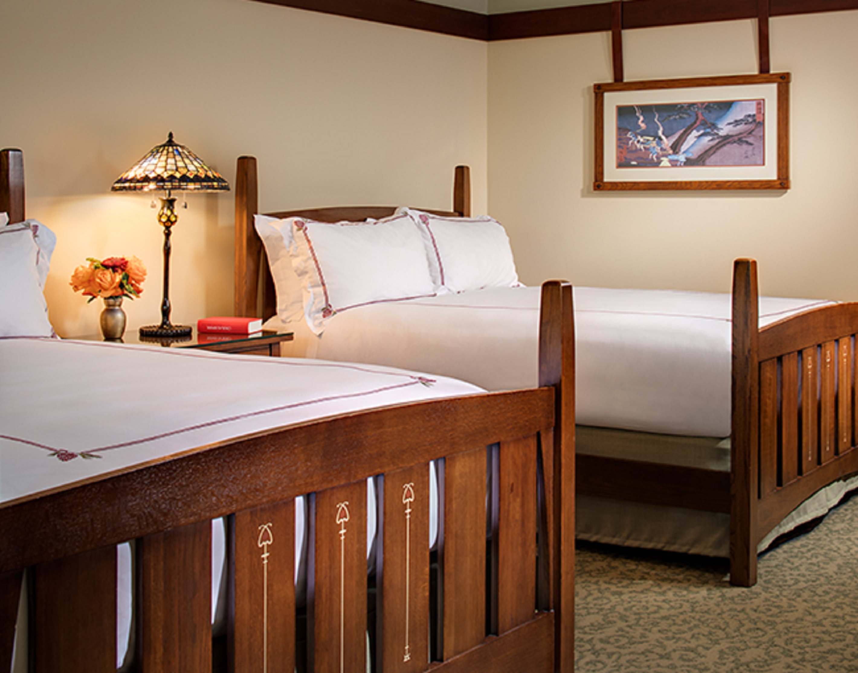 Double Queen Size Bed