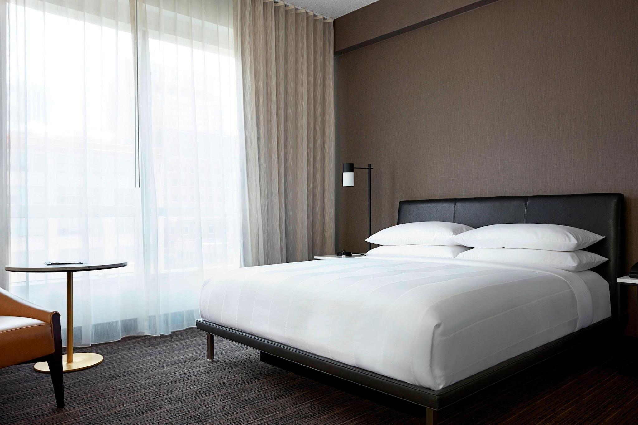 Double Executive King Bed