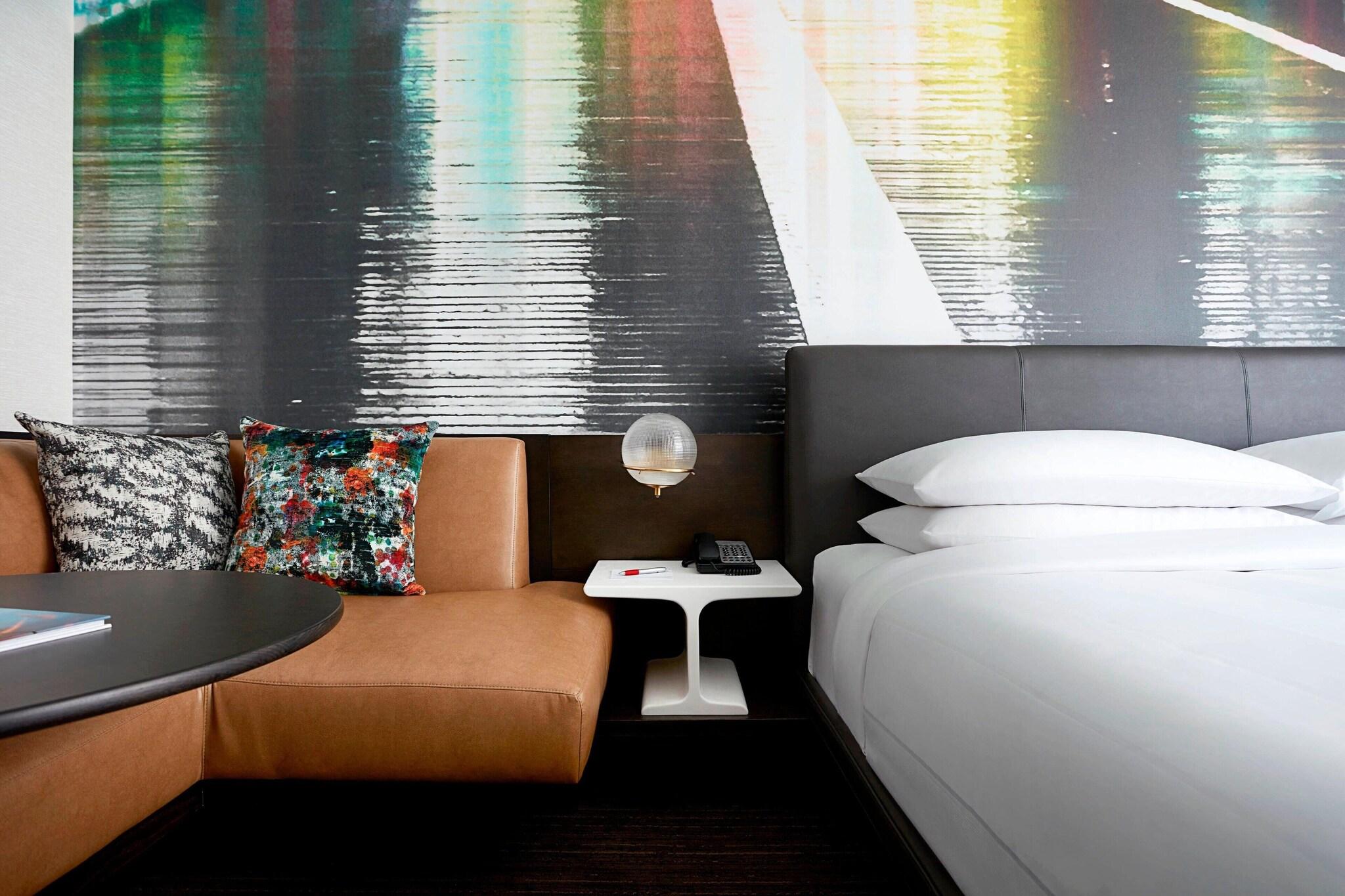 Double Accessible King Size Bed