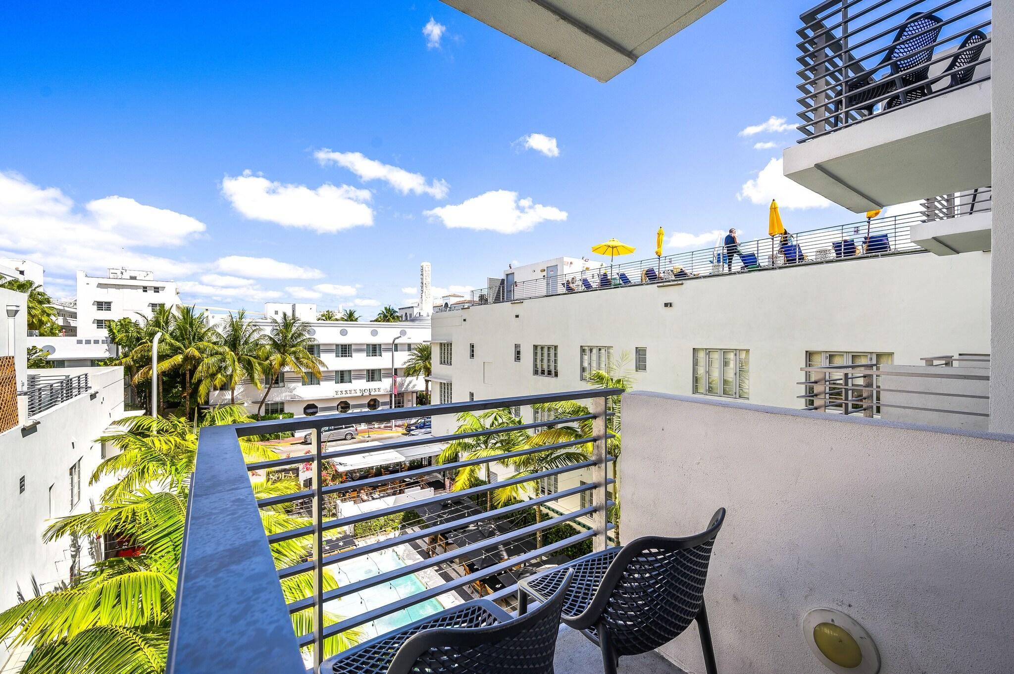 Double Deluxe Two Double Beds