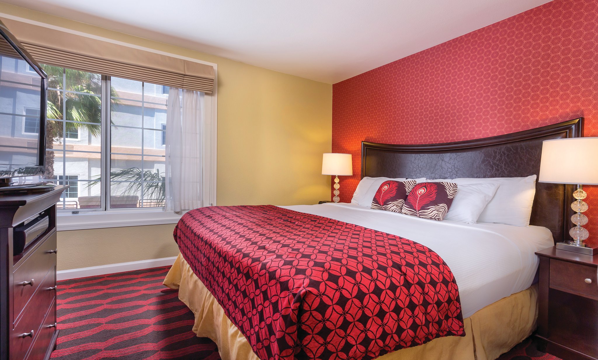 Room King Bed One Bedroom 