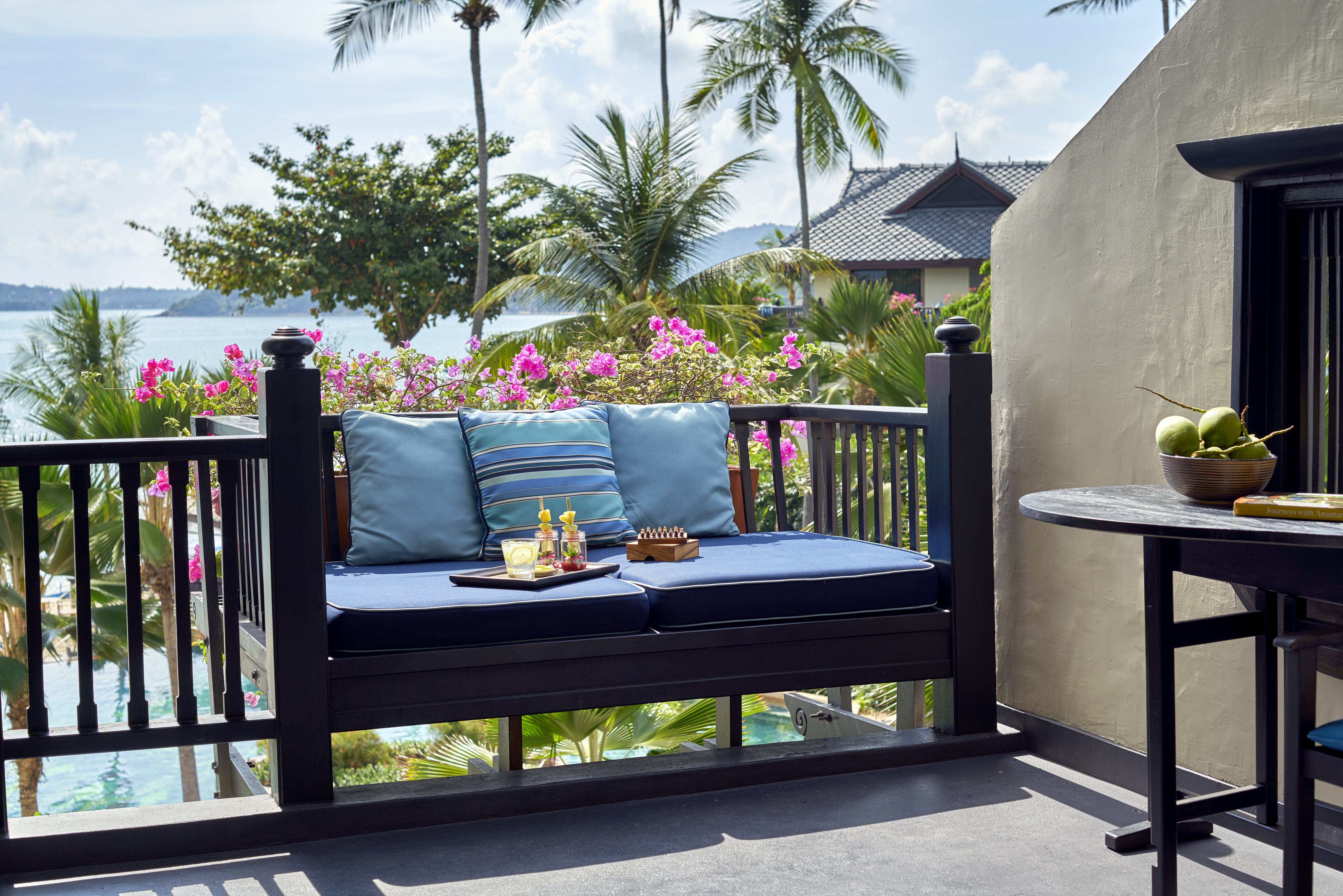 Double or Twin Deluxe Sea View