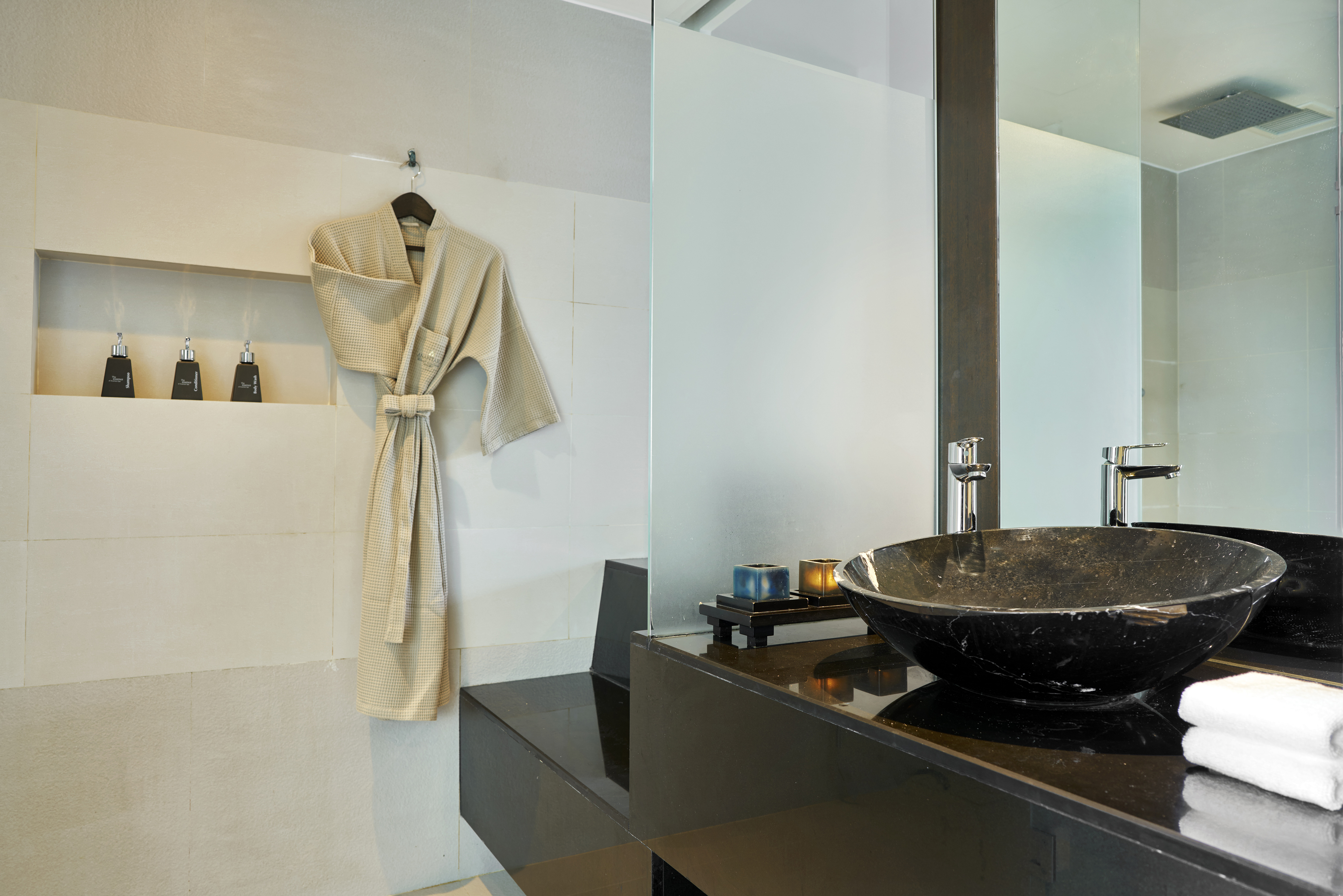 Double or Twin Deluxe Sea View